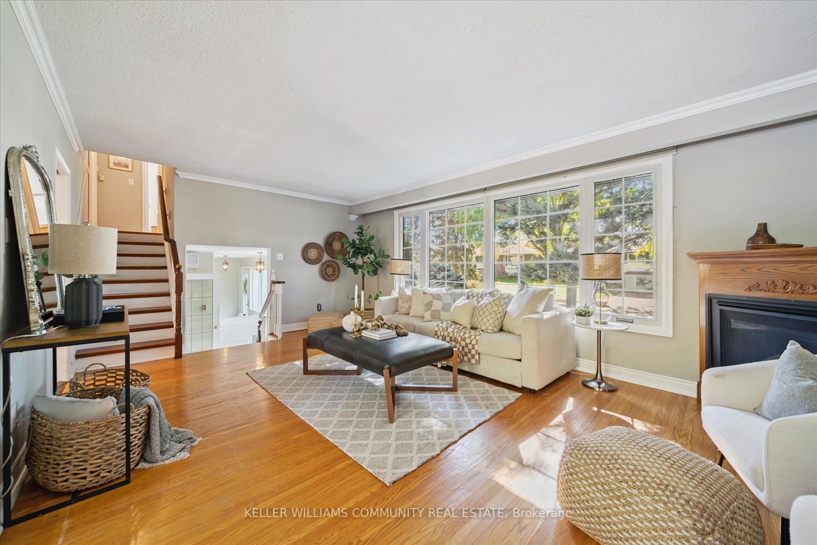 Photo 12 of 208 Marigold Avenue, Oshawa, Centennial — HOMEH