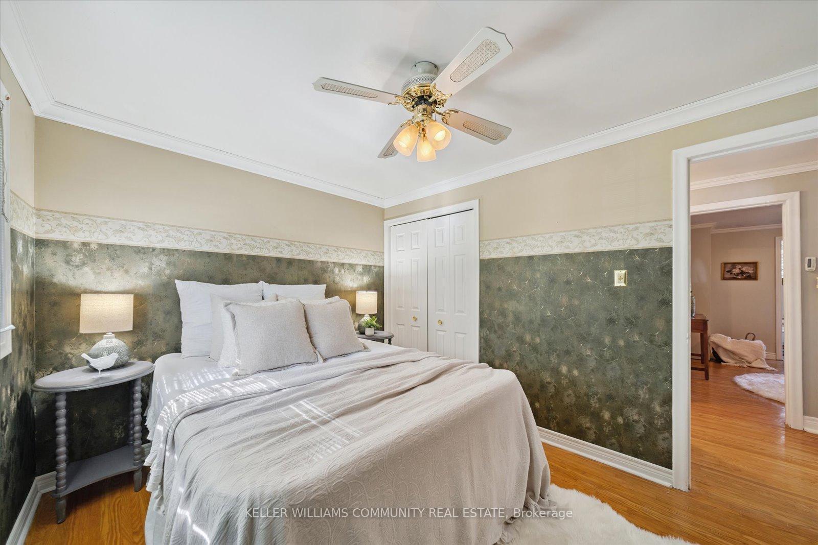 Photo 37 of 208 Marigold Avenue, Oshawa, Centennial — HOMEH