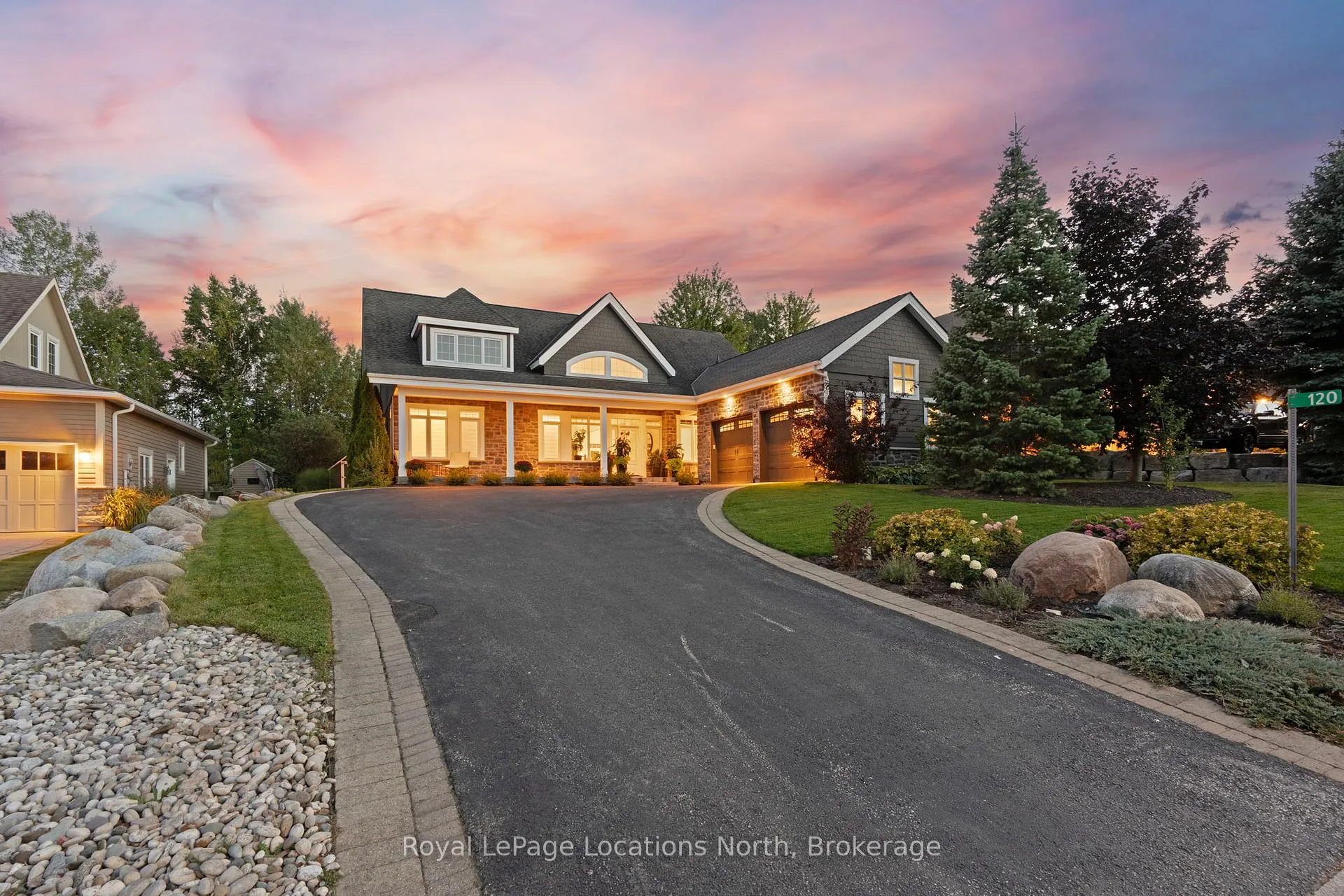 Photo 1 of 120 Landry Lane, Blue Mountains — HOMEH
