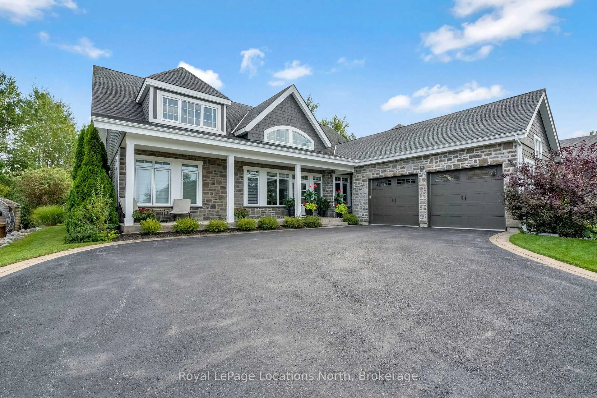 Photo 3 of 120 Landry Lane, Blue Mountains — HOMEH