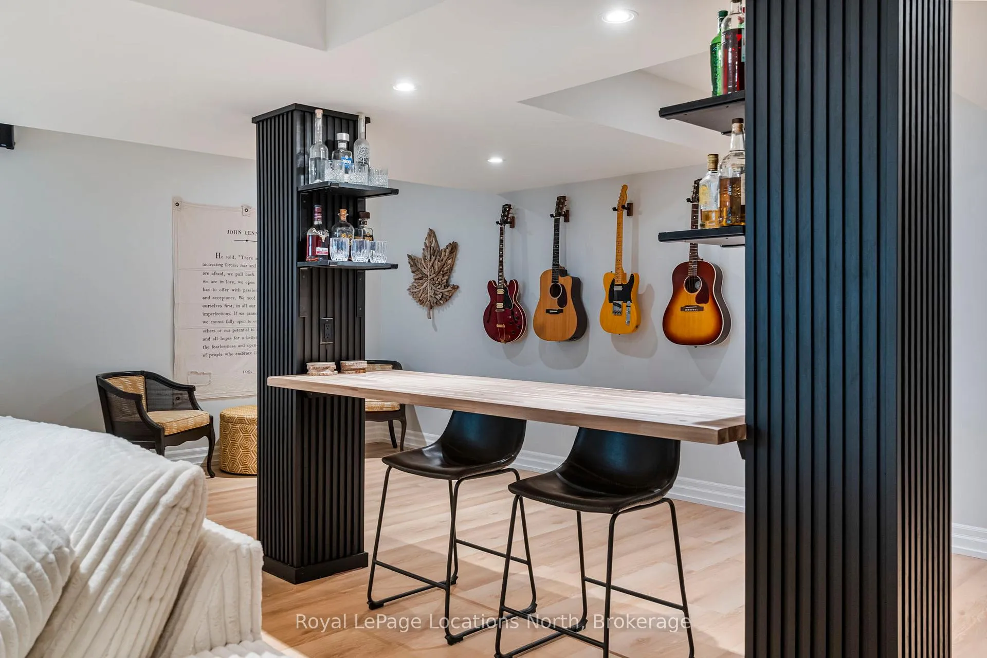 Photo 32 of 120 Landry Lane, Blue Mountains — HOMEH