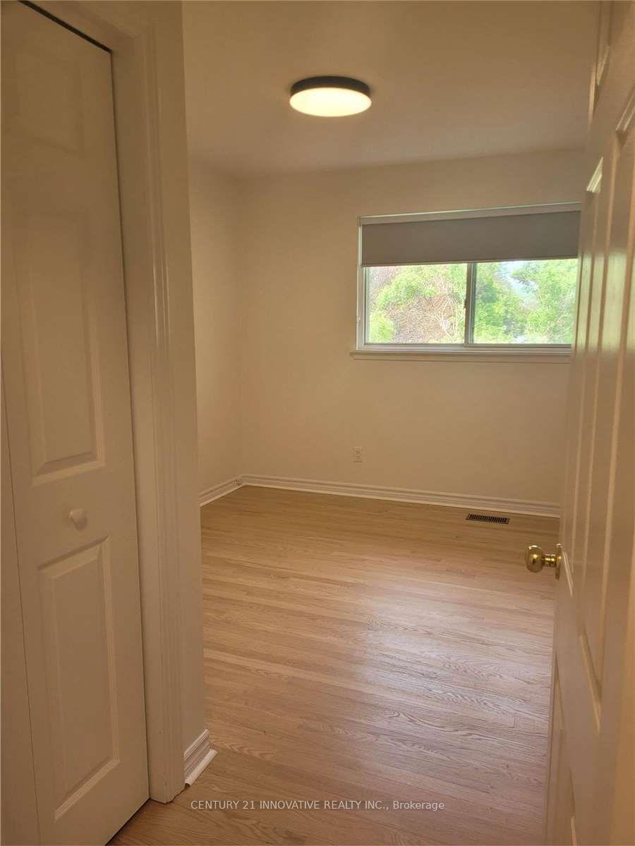 Photo 15 of Unit Main, 24 Ovida Boulevard, Markham, Bullock — HOMEH