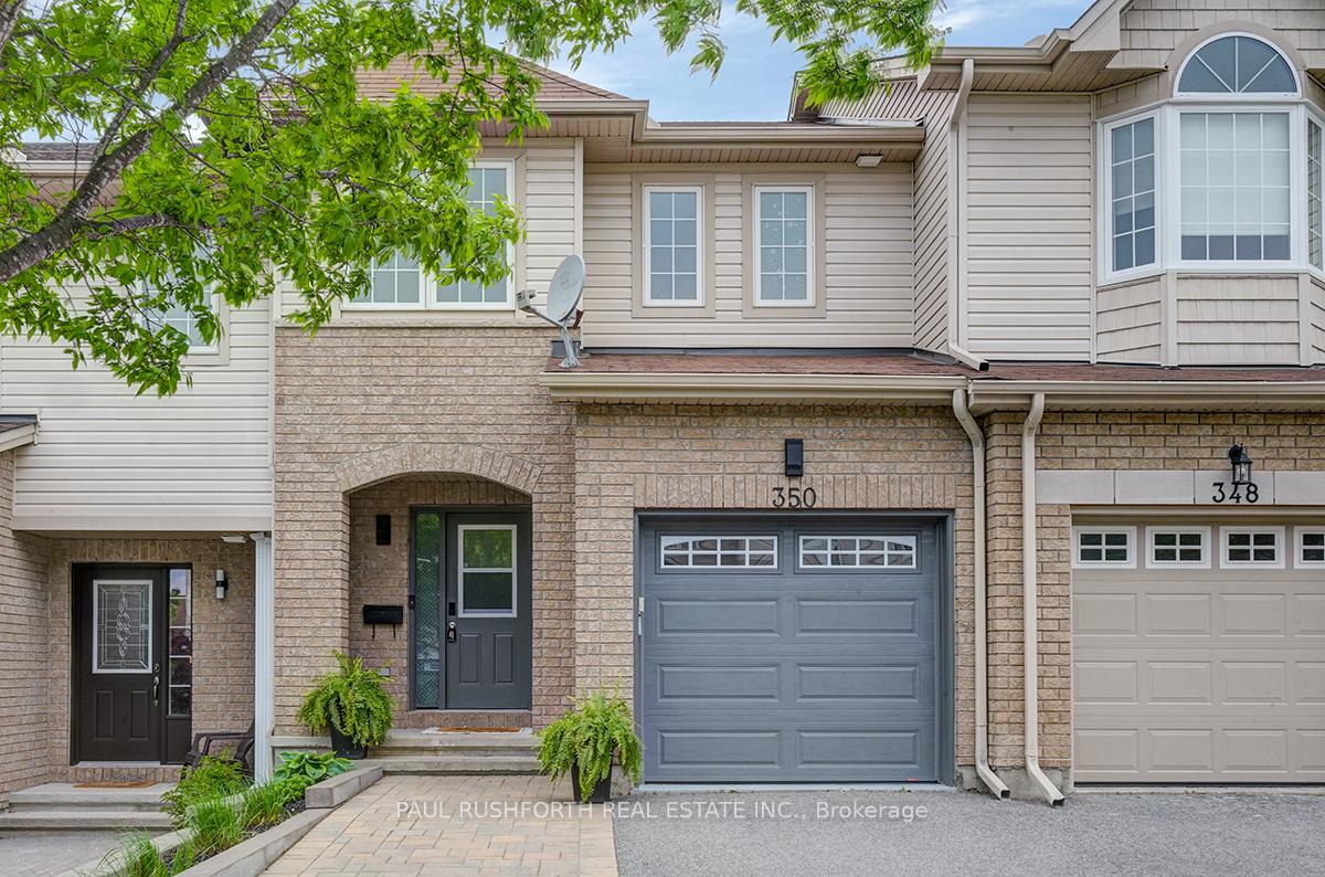 Front of 350 Rolling Meadow Crescent