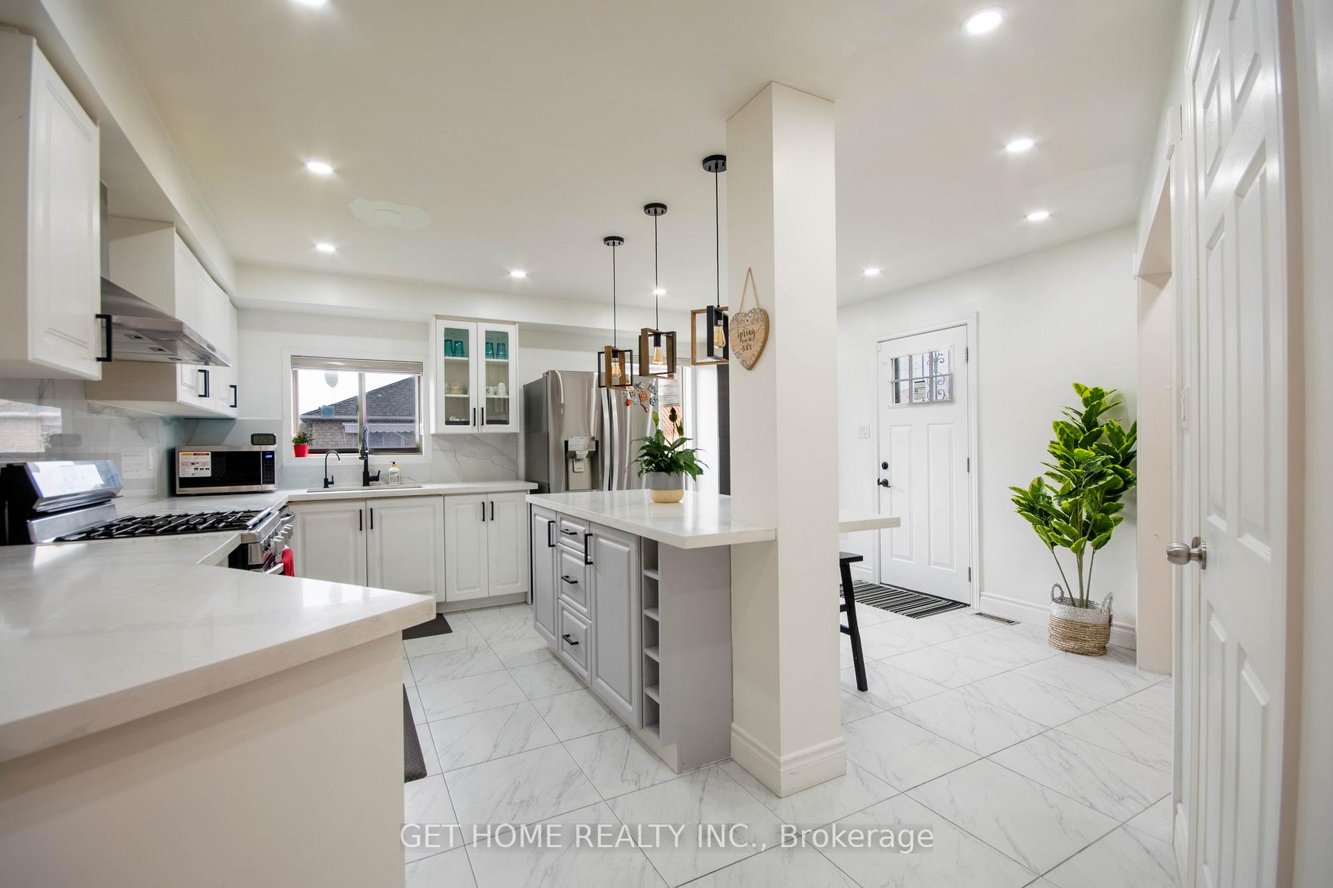 Photo 13 of 532 Ormond Drive, Oshawa, Samac — HOMEH