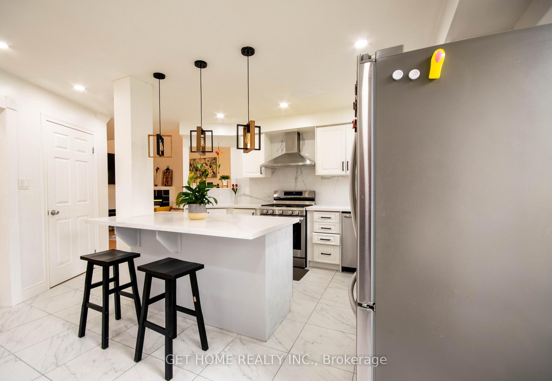 Photo 14 of 532 Ormond Drive, Oshawa, Samac — HOMEH