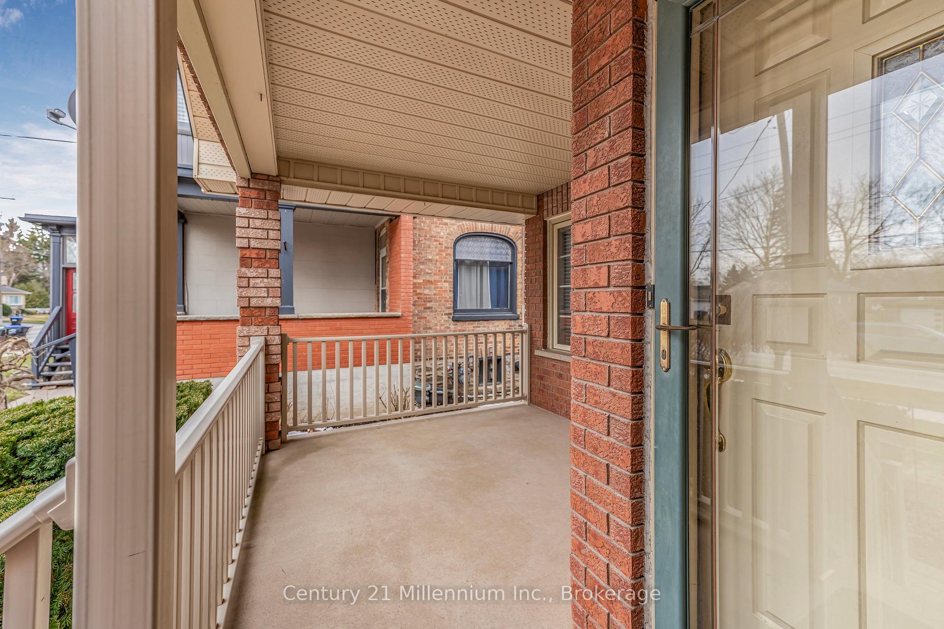 Photo 3 of 28 Albert Street E, New Tecumseth, Alliston — HOMEH