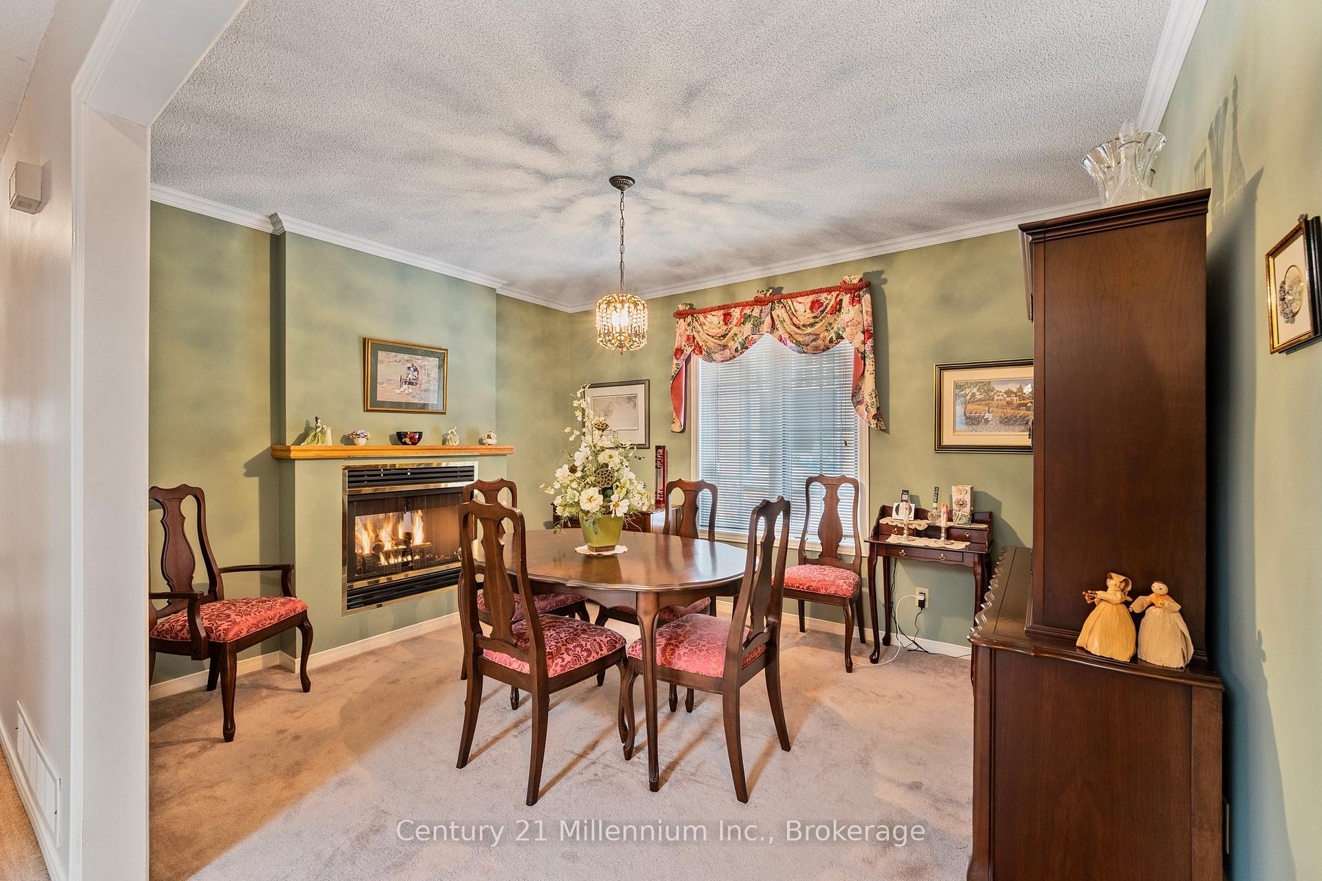 Photo 8 of 28 Albert Street E, New Tecumseth, Alliston — HOMEH