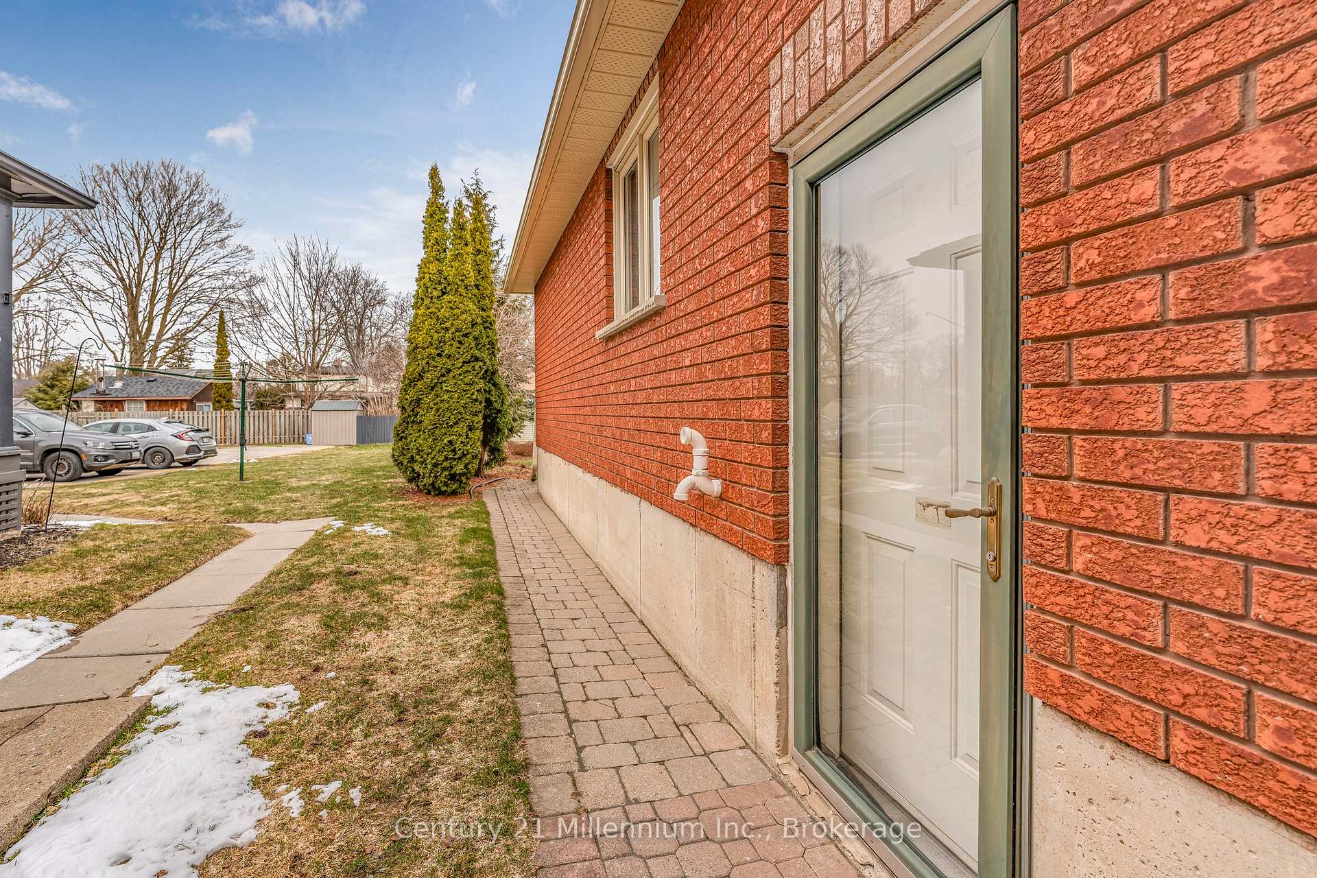 Photo 41 of 28 Albert Street E, New Tecumseth, Alliston — HOMEH