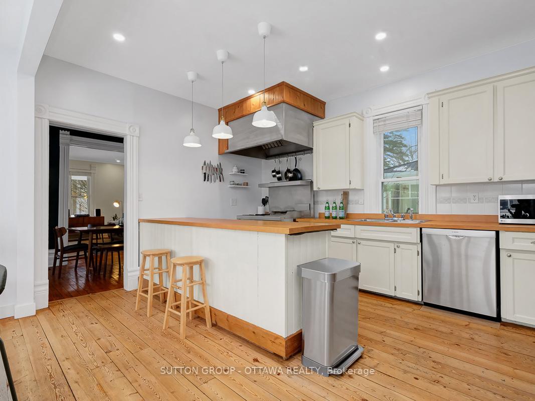 Photo 14 of 307 Thomas Street, North Grenville, Kemptville — HOMEH