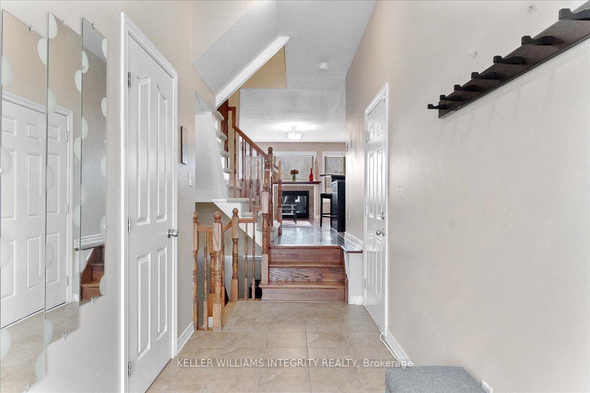 Photo 3 of 1857 Arrowgrass Way, Ottawa, Notting Hill/Summerside — HOMEH