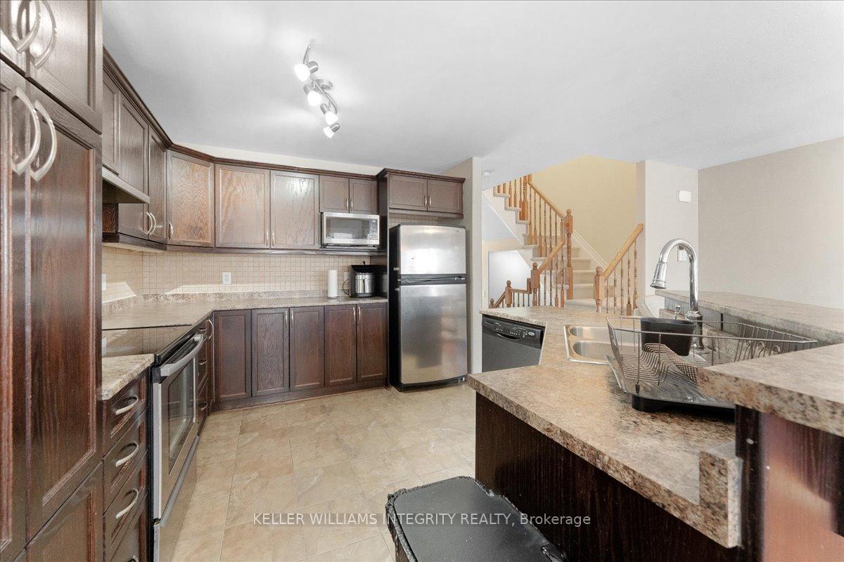 Photo 8 of 1857 Arrowgrass Way, Ottawa, Notting Hill/Summerside — HOMEH