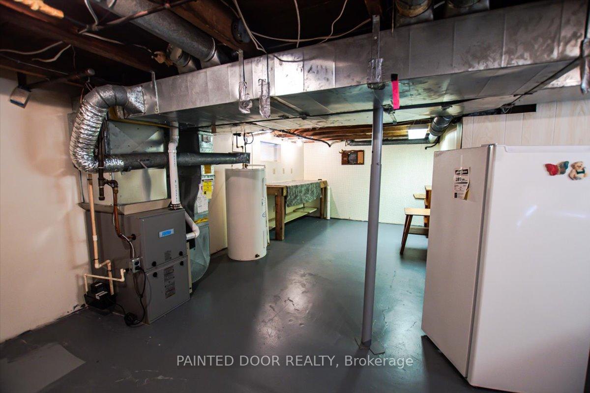 Photo 20 of 266 Sixth Avenue W, North Bay, Central — HOMEH
