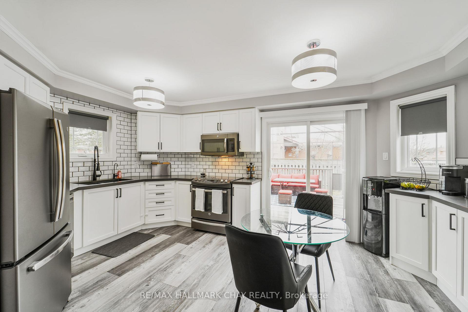 Photo 17 of 2 Mccullough Avenue, New Tecumseth, Beeton — HOMEH
