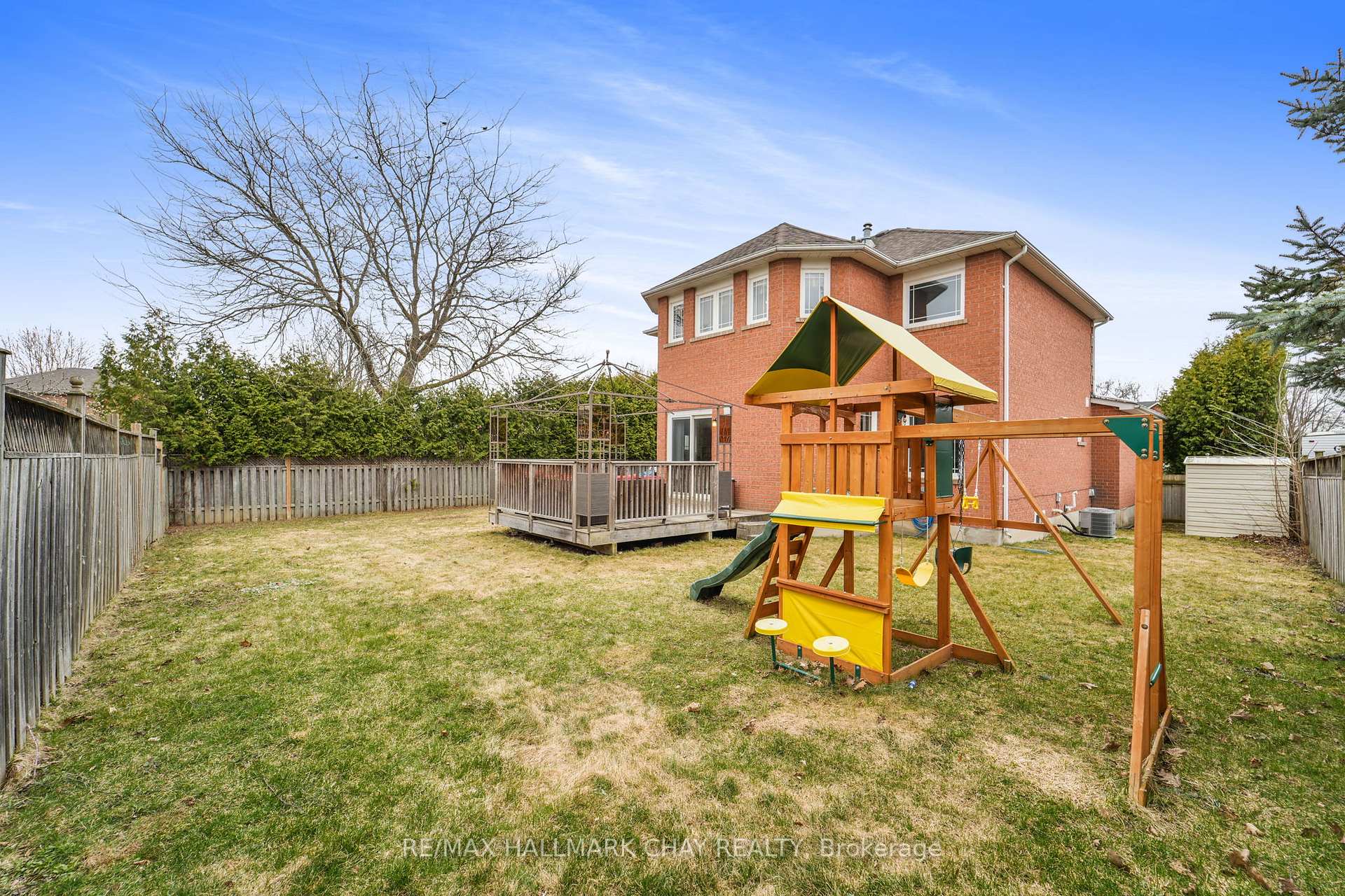 Photo 39 of 2 Mccullough Avenue, New Tecumseth, Beeton — HOMEH