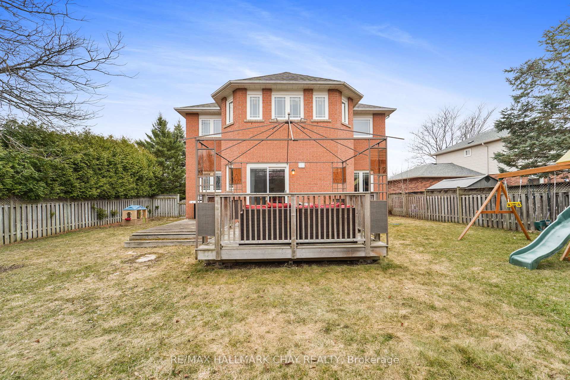 Photo 41 of 2 Mccullough Avenue, New Tecumseth, Beeton — HOMEH