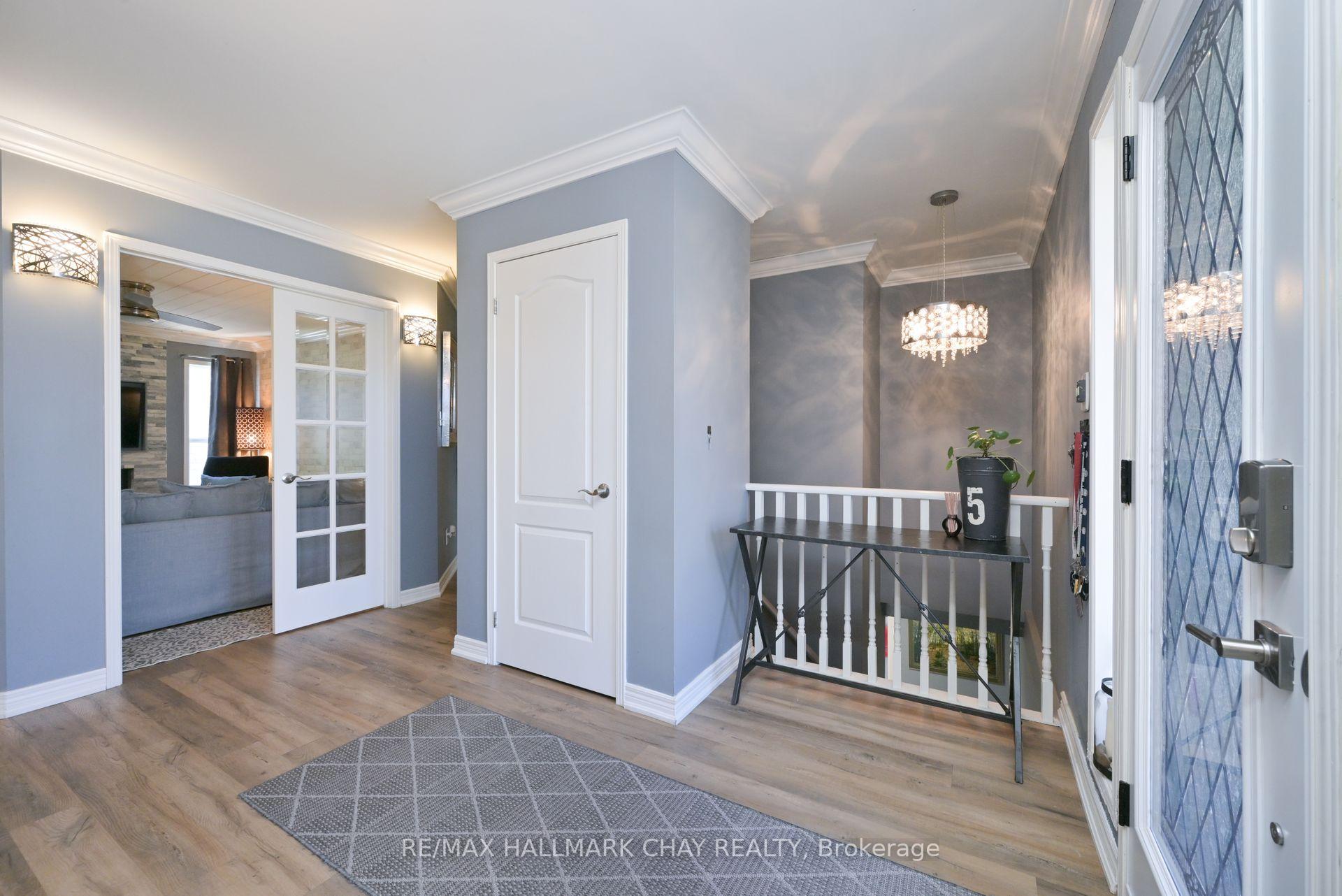 Photo 4 of 93 Banting Drive, New Tecumseth, Alliston — HOMEH