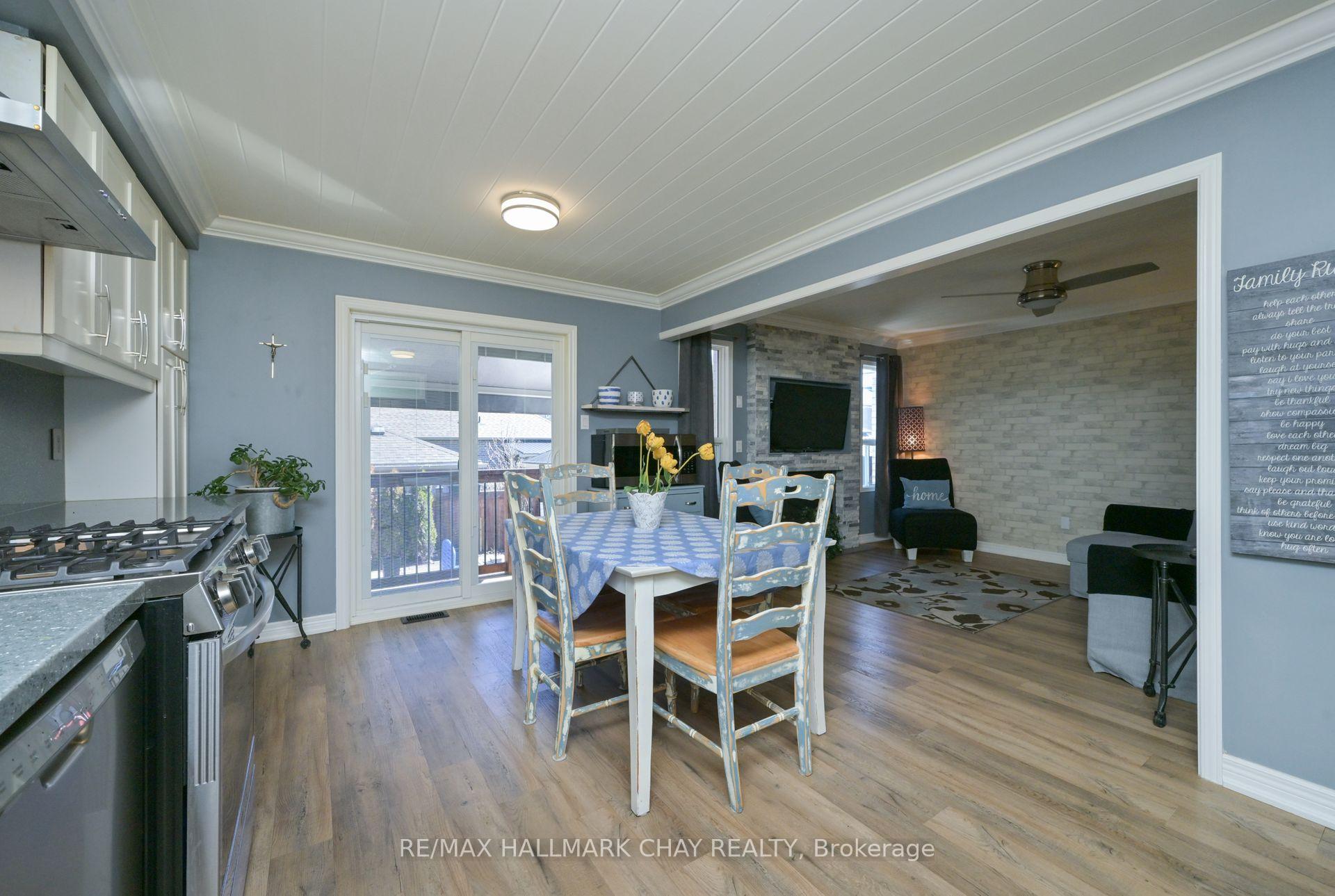Photo 8 of 93 Banting Drive, New Tecumseth, Alliston — HOMEH