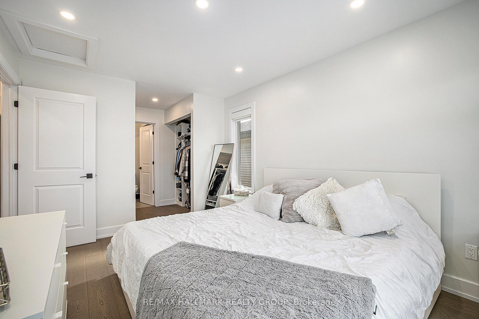 Photo 17 of 20 Verglas Lane, Ottawa, Mer Bleue/Bradley Estates/Anderson Park — HOMEH