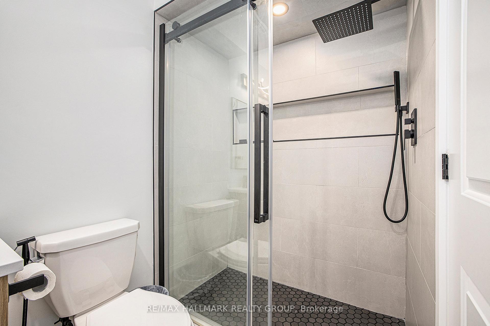Photo 20 of 20 Verglas Lane, Ottawa, Mer Bleue/Bradley Estates/Anderson Park — HOMEH