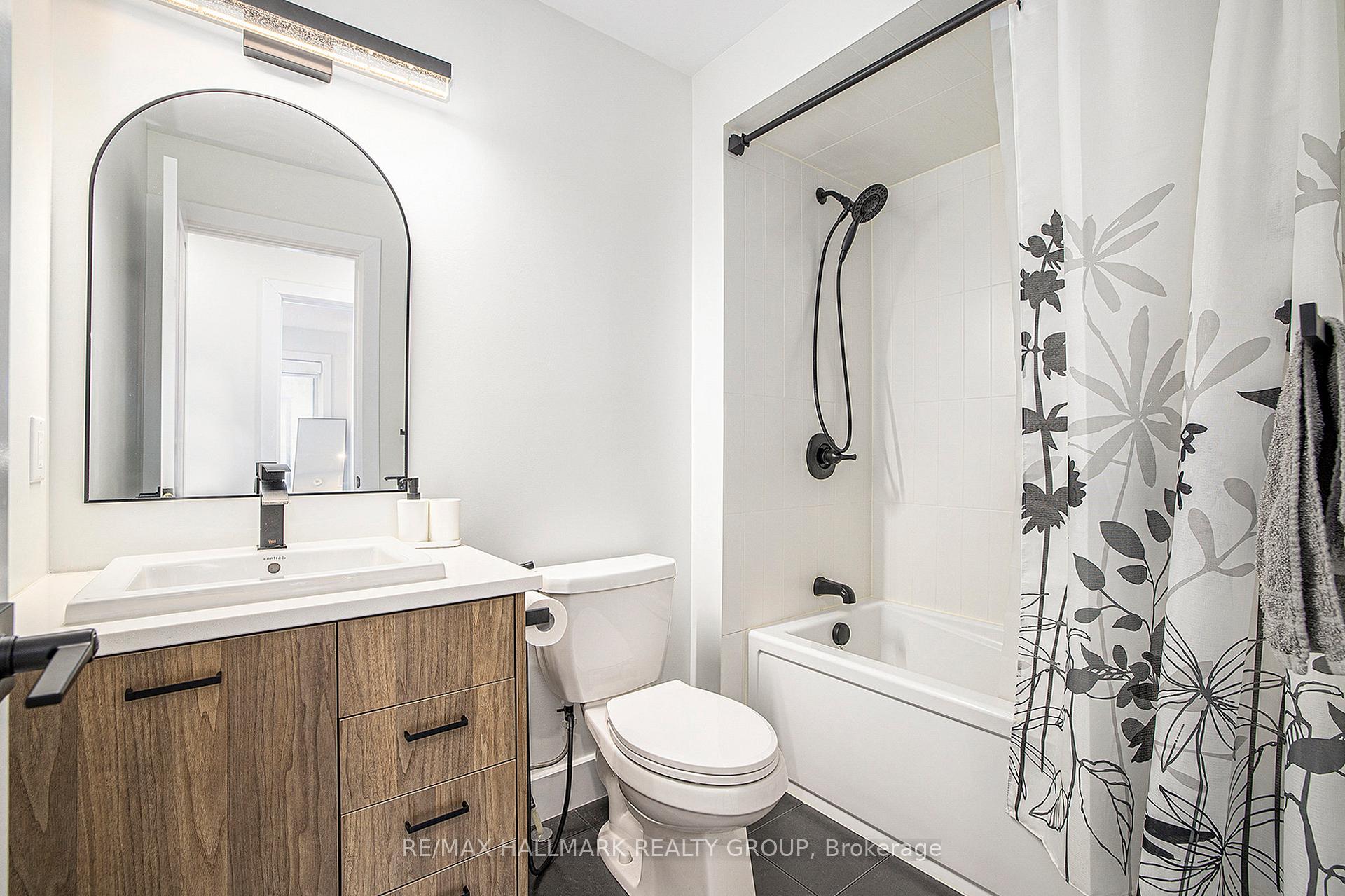 Photo 23 of 20 Verglas Lane, Ottawa, Mer Bleue/Bradley Estates/Anderson Park — HOMEH