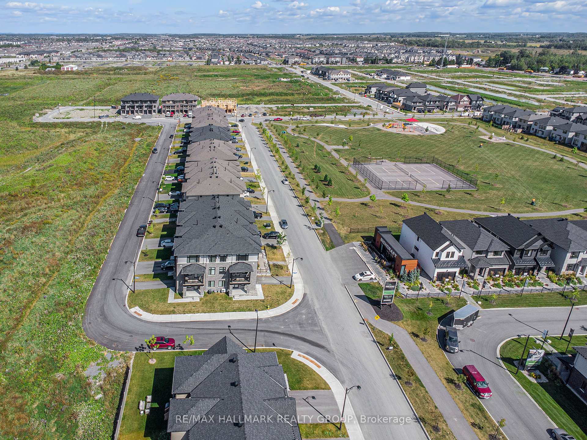 Photo 29 of 20 Verglas Lane, Ottawa, Mer Bleue/Bradley Estates/Anderson Park — HOMEH