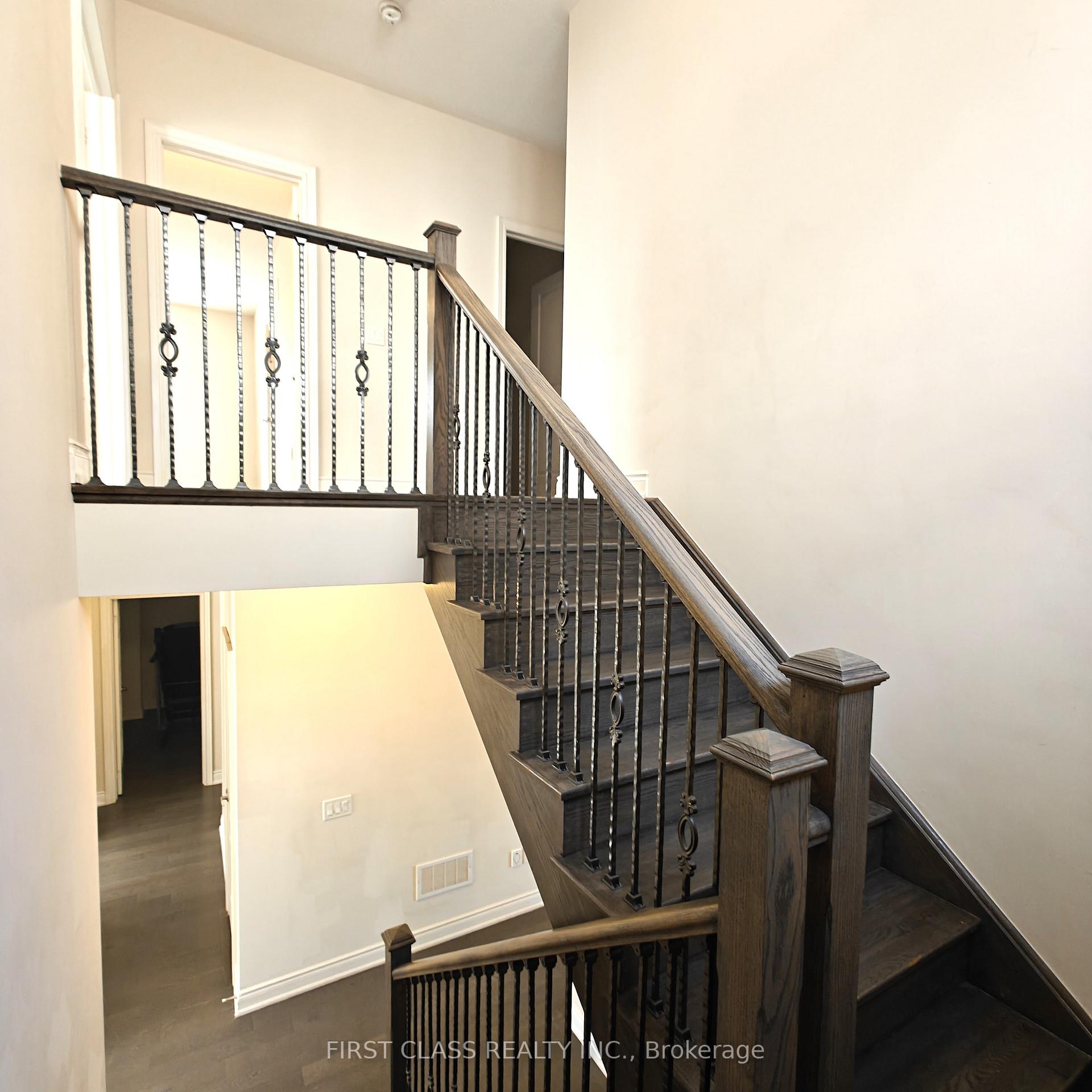 Photo 8 of 1538 Devine Point, Milton, Ford — HOMEH