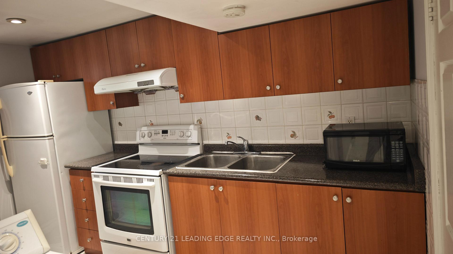 Photo 2 of Unit BSMT, 8 Taplane Drive, Markham, Middlefield — HOMEH