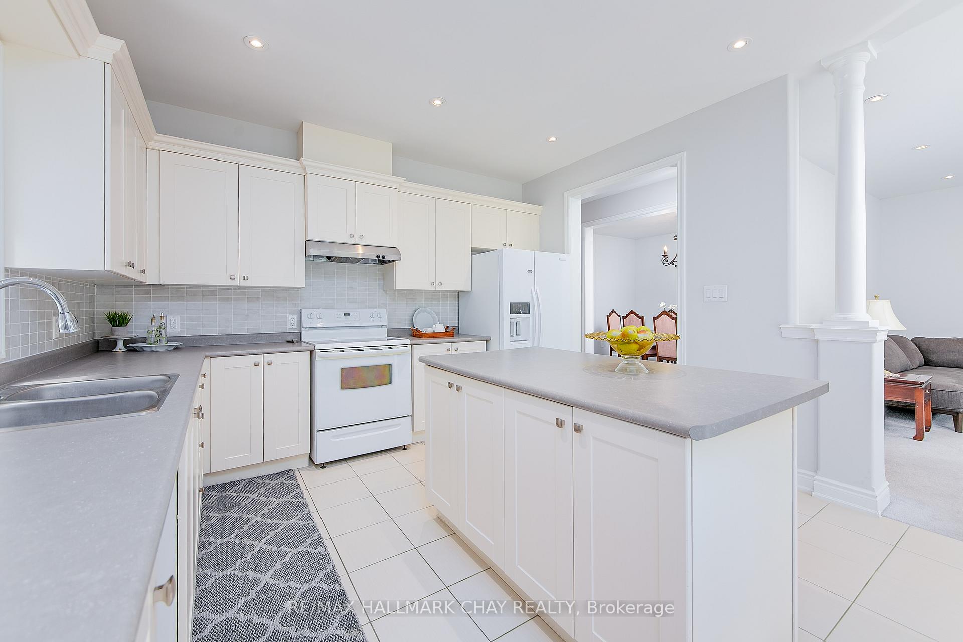 Photo 5 of 2987 Stoneridge Boulevard, Orillia — HOMEH