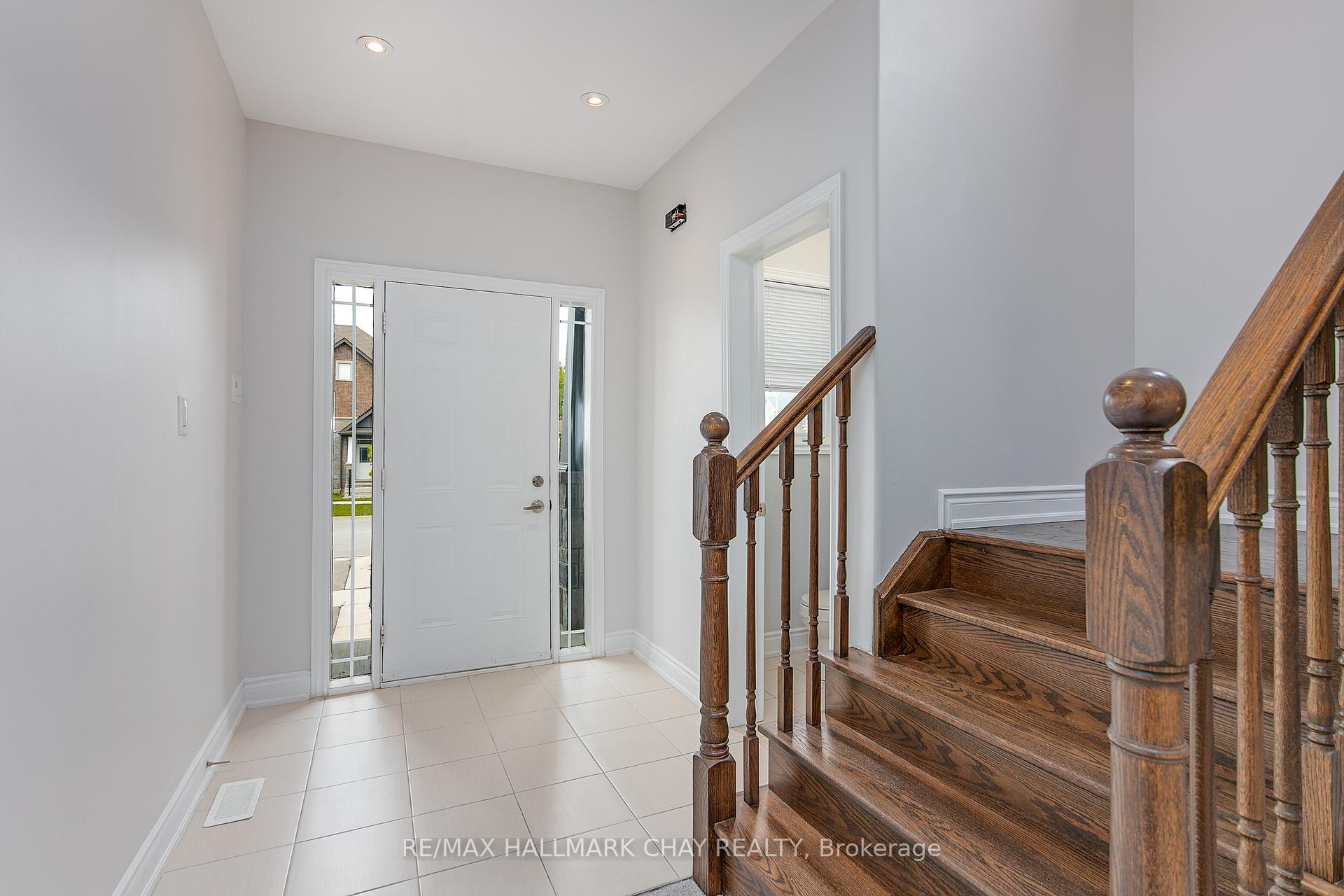 Photo 9 of 2987 Stoneridge Boulevard, Orillia — HOMEH