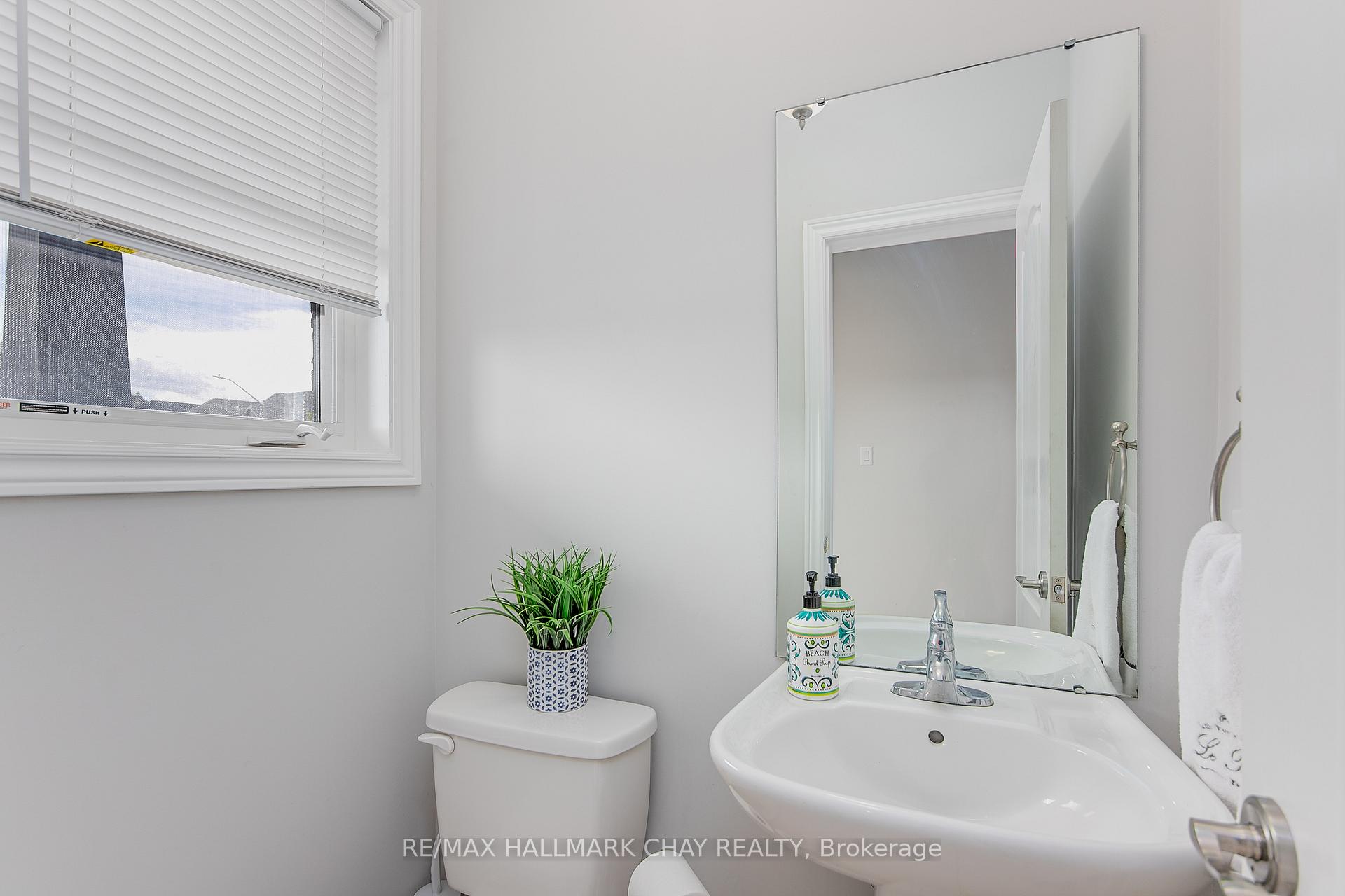 Photo 10 of 2987 Stoneridge Boulevard, Orillia — HOMEH