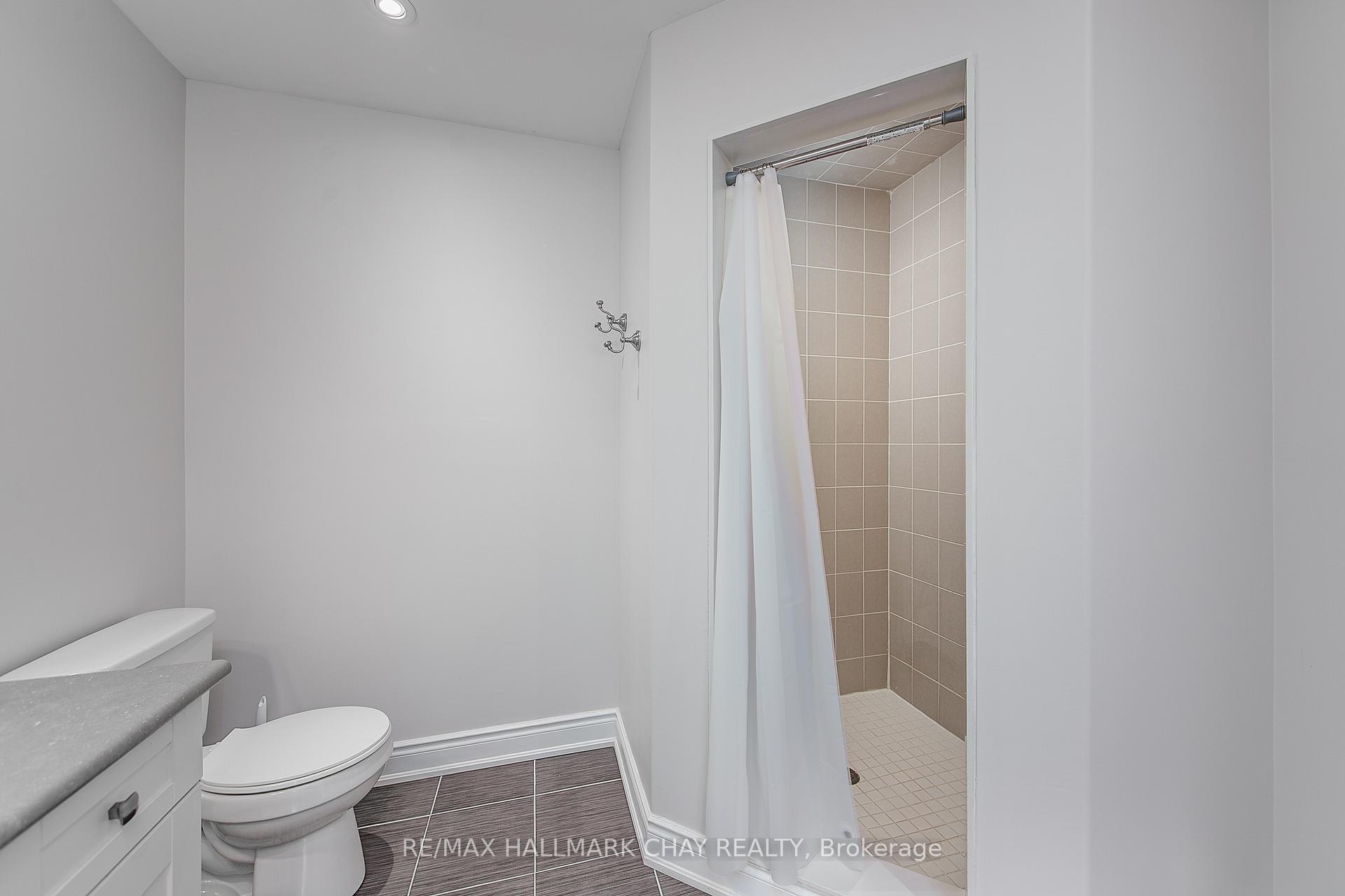 Photo 18 of 2987 Stoneridge Boulevard, Orillia — HOMEH