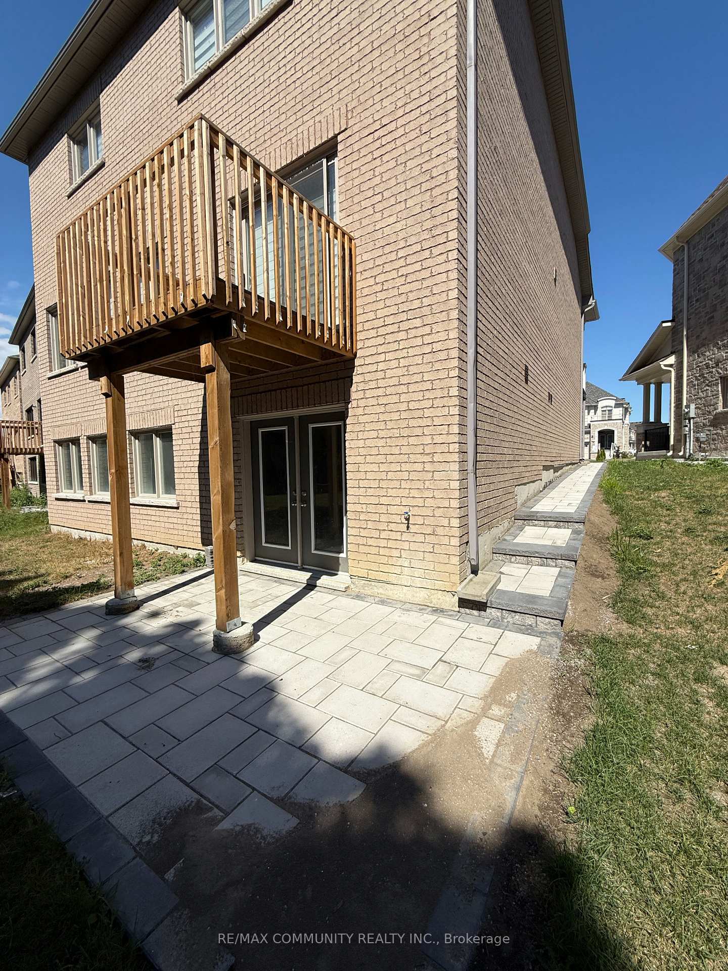 Photo 3 of Unit Basement, 332 Fleetwood Drive, Oshawa, Eastdale — HOMEH