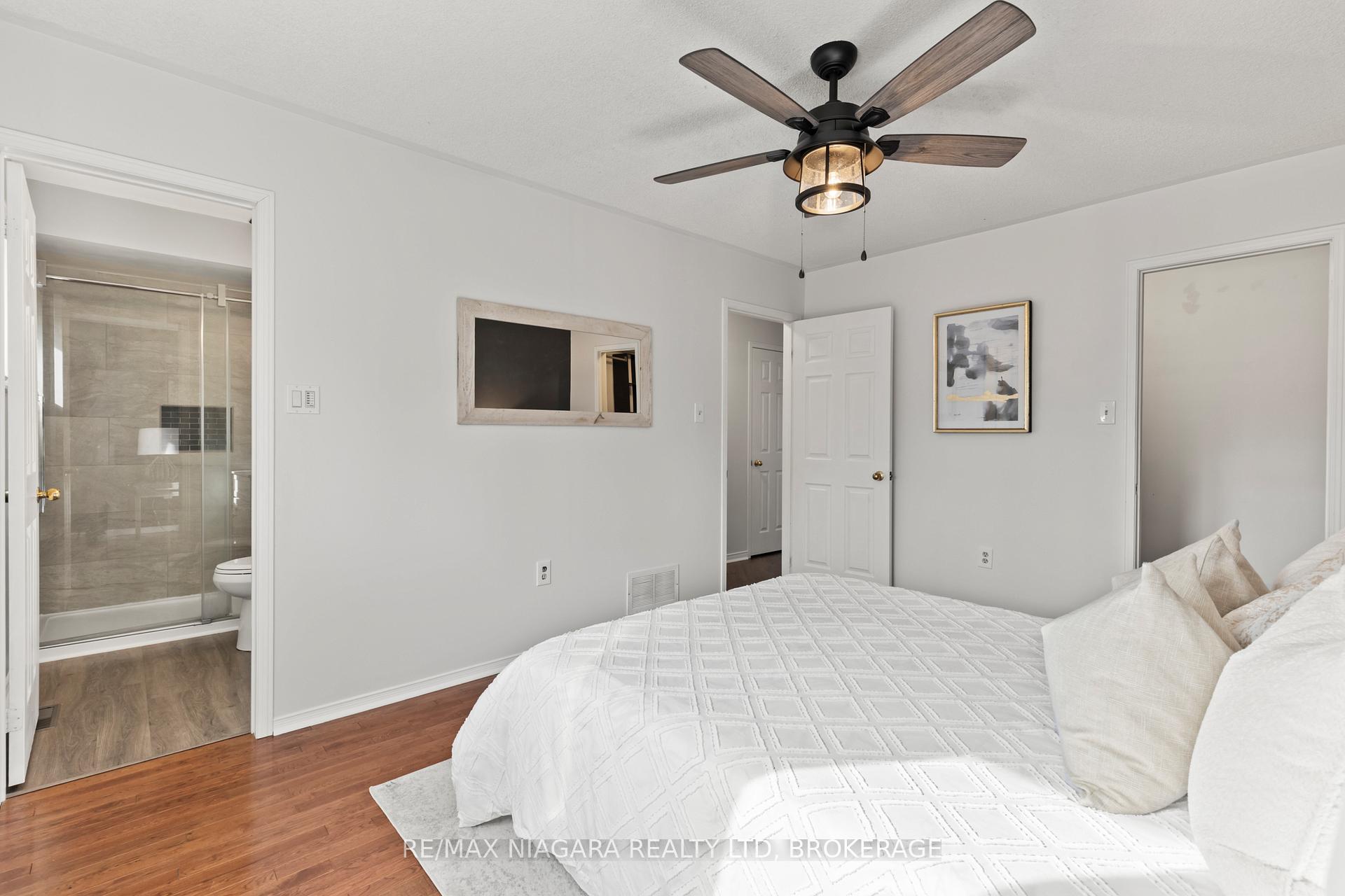 Photo 7 of 49 Metcalf Crescent, New Tecumseth, Tottenham — HOMEH