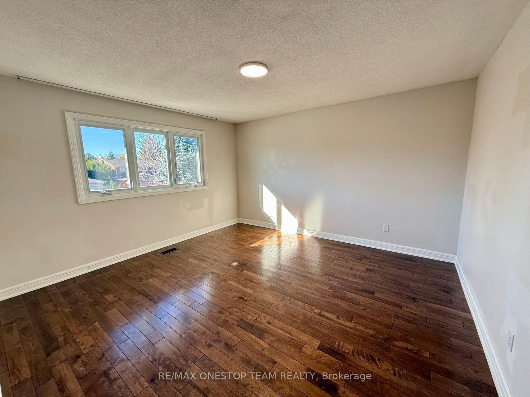 Photo 23 of 104 Willowbrook Road, Markham, Aileen-Willowbrook — HOMEH