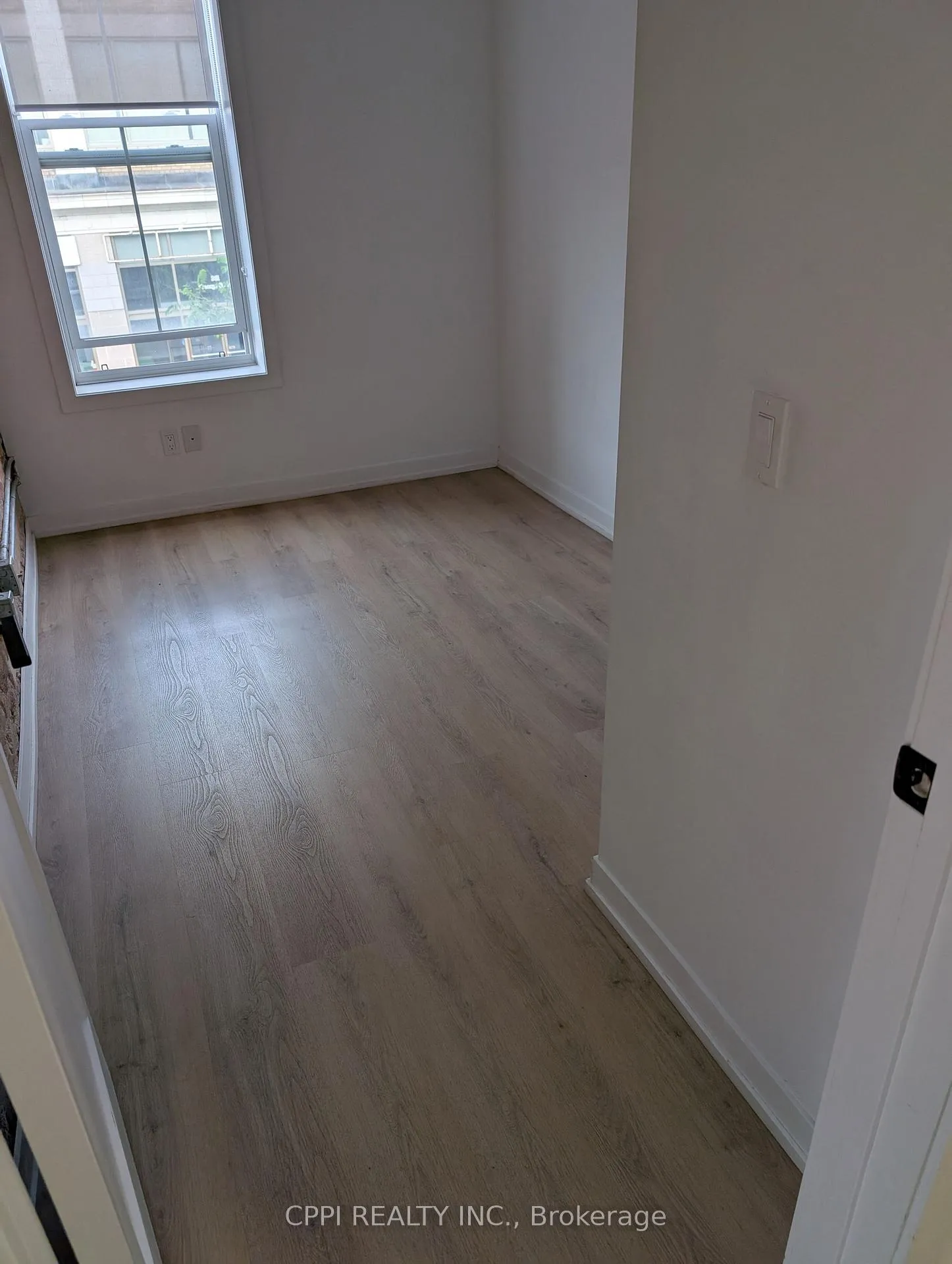 Photo 9 of Unit 212, 140 Simcoe Street, Peterborough, Town Ward 3 — HOMEH