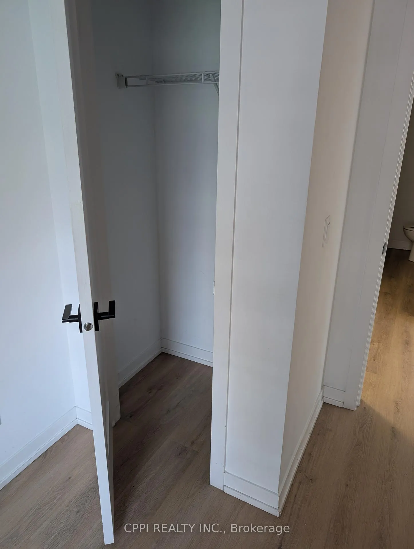 Photo 10 of Unit 212, 140 Simcoe Street, Peterborough, Town Ward 3 — HOMEH