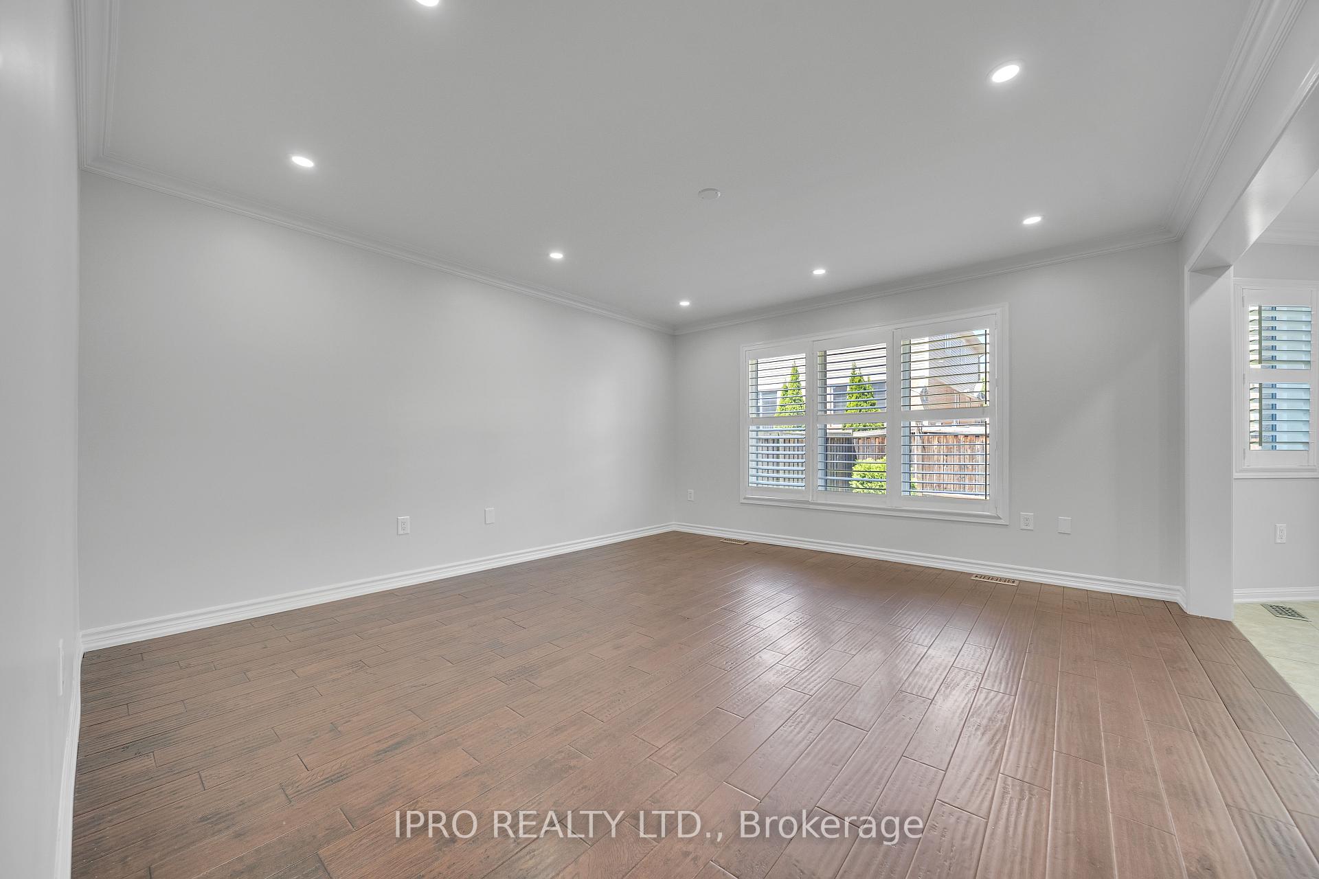 Photo 22 of 315 Pringle Avenue, Milton, Scott — HOMEH