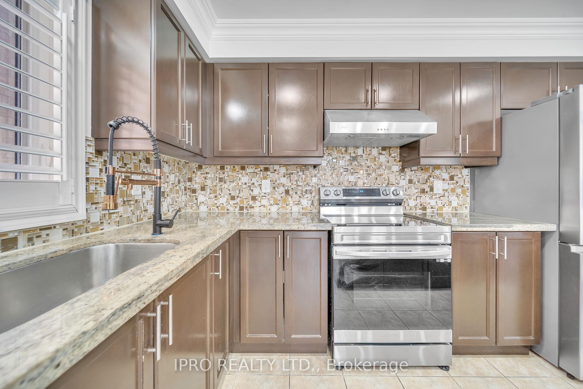 Photo 23 of 315 Pringle Avenue, Milton, Scott — HOMEH