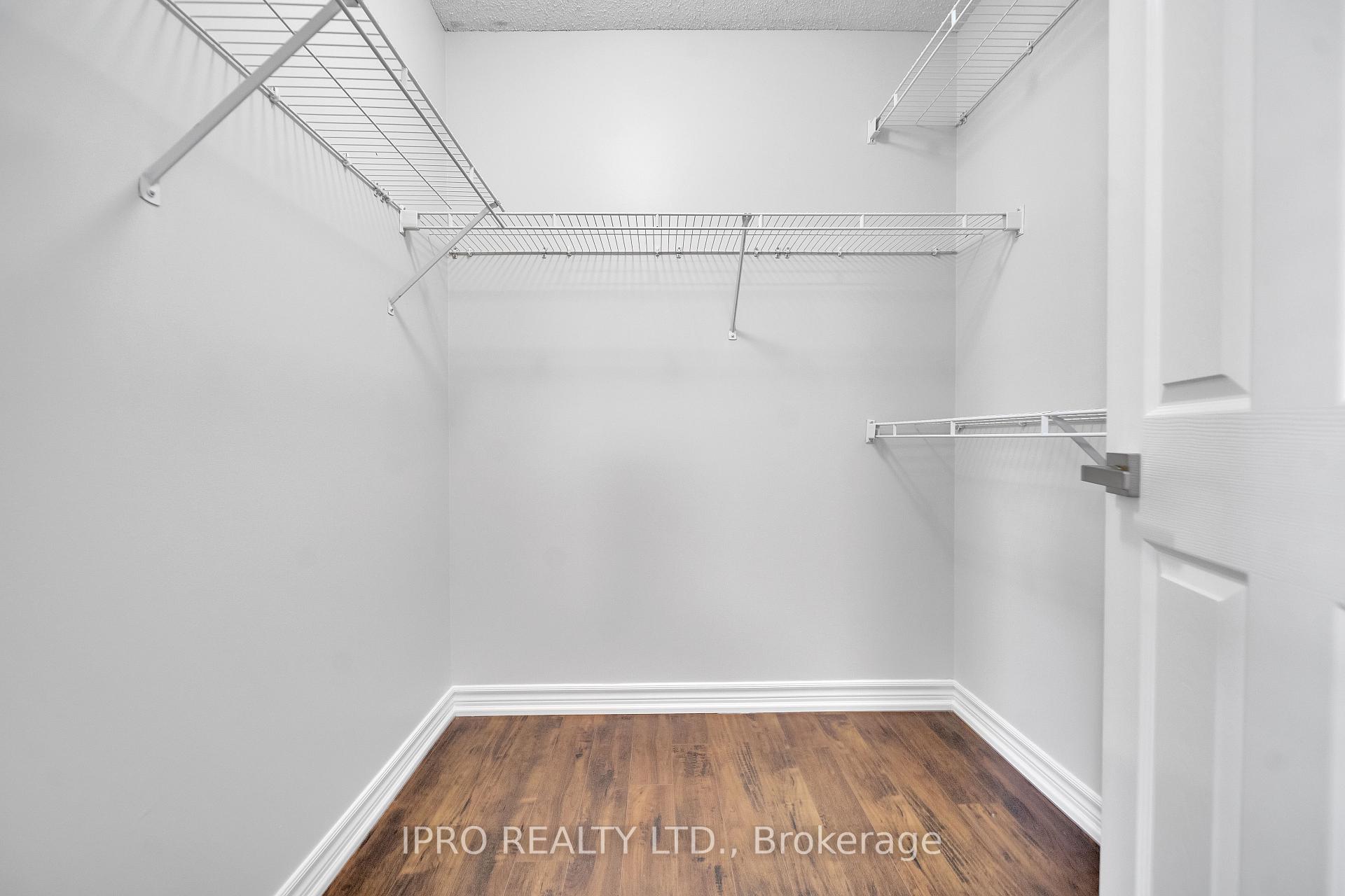 Photo 17 of 315 Pringle Avenue, Milton, Scott — HOMEH