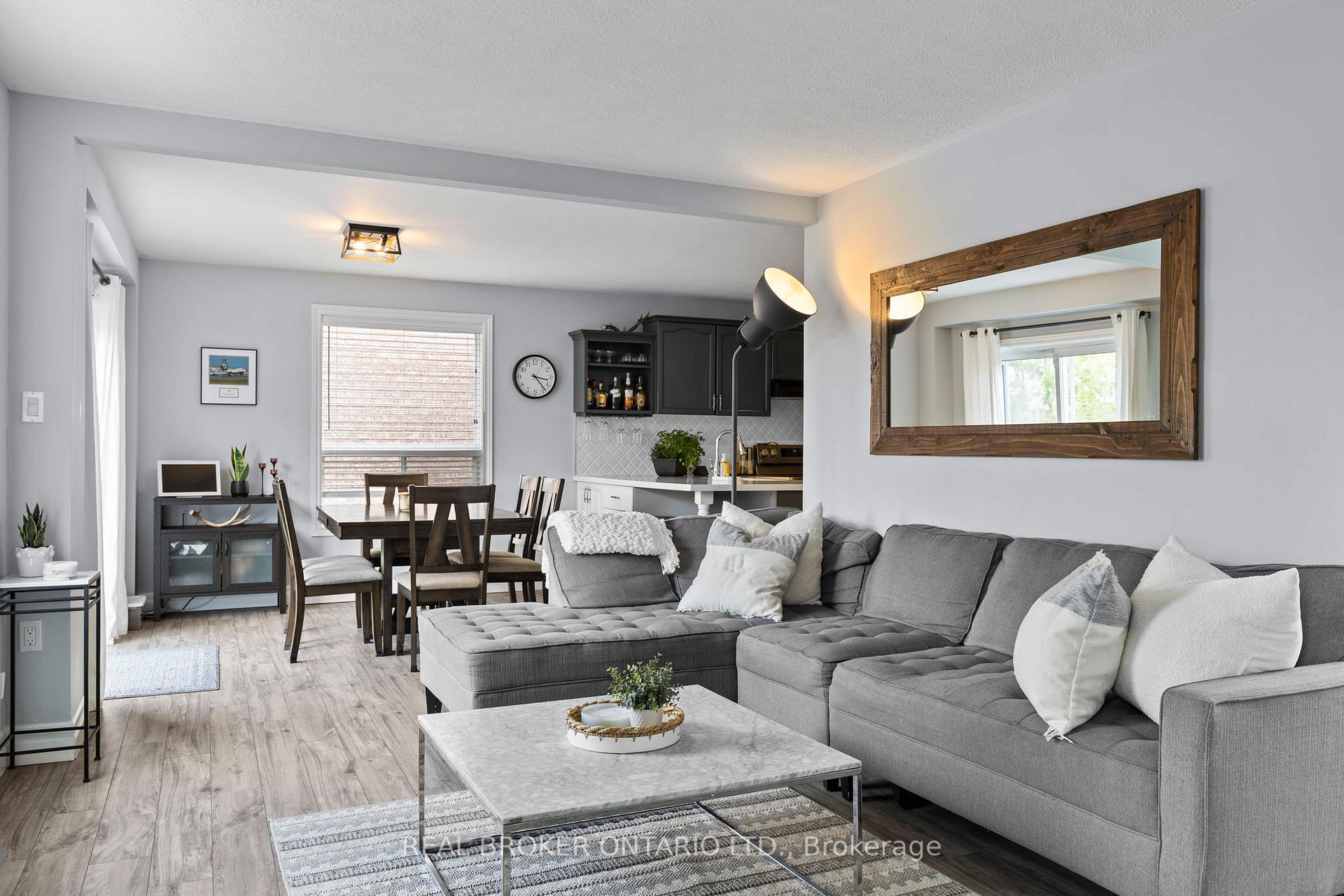 Photo 11 of 85 Vanessa Drive, Orillia — HOMEH