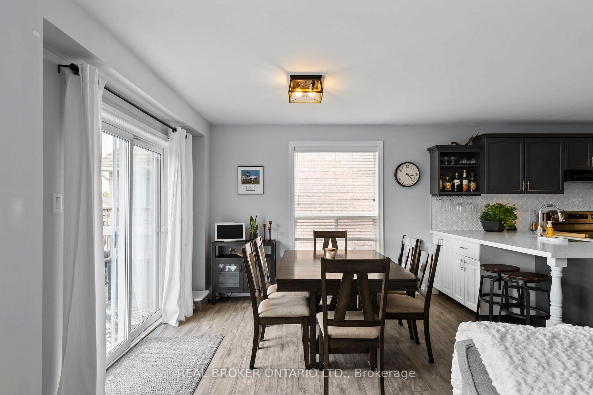 Photo 12 of 85 Vanessa Drive, Orillia — HOMEH