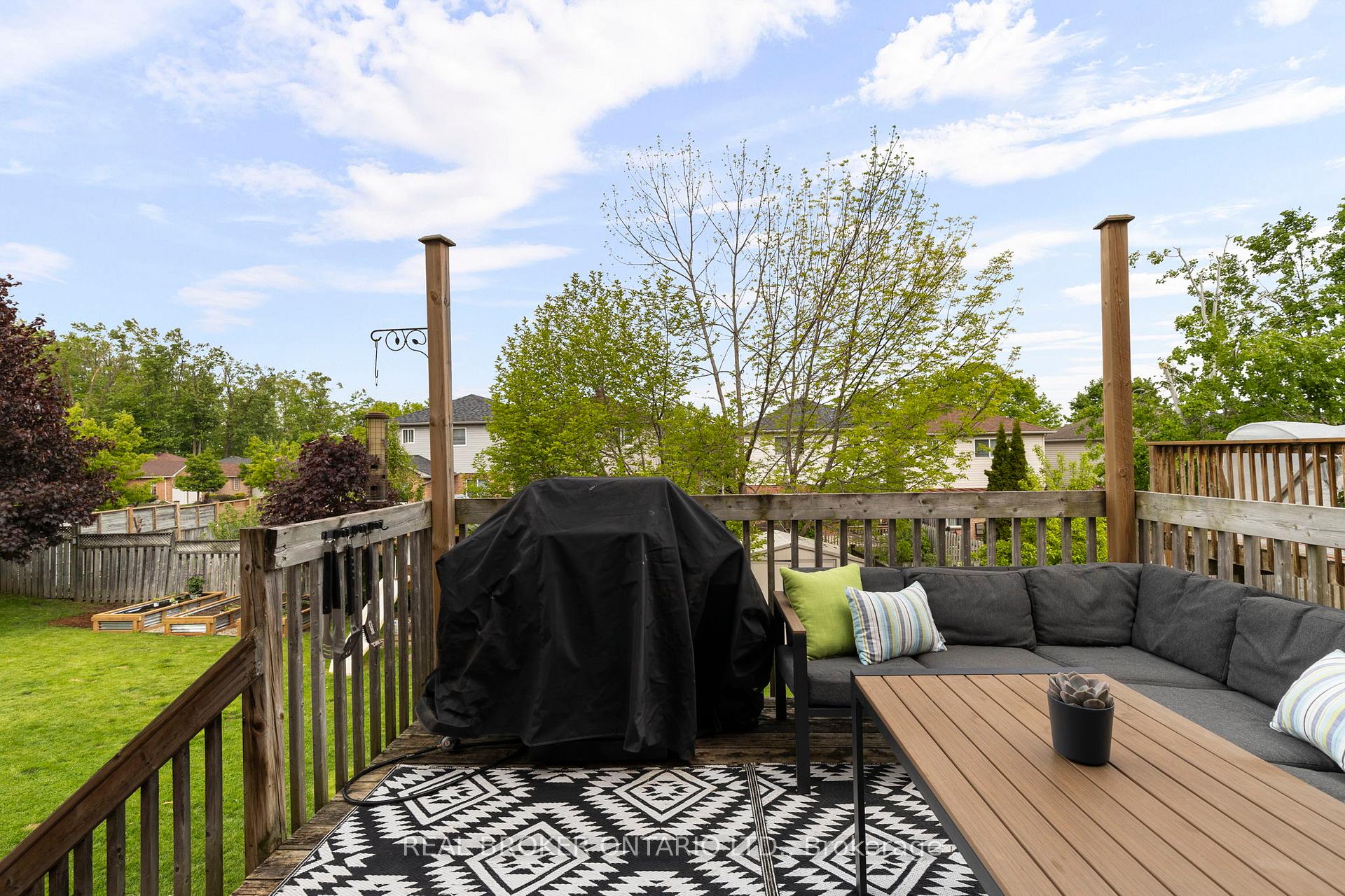 Photo 40 of 85 Vanessa Drive, Orillia — HOMEH