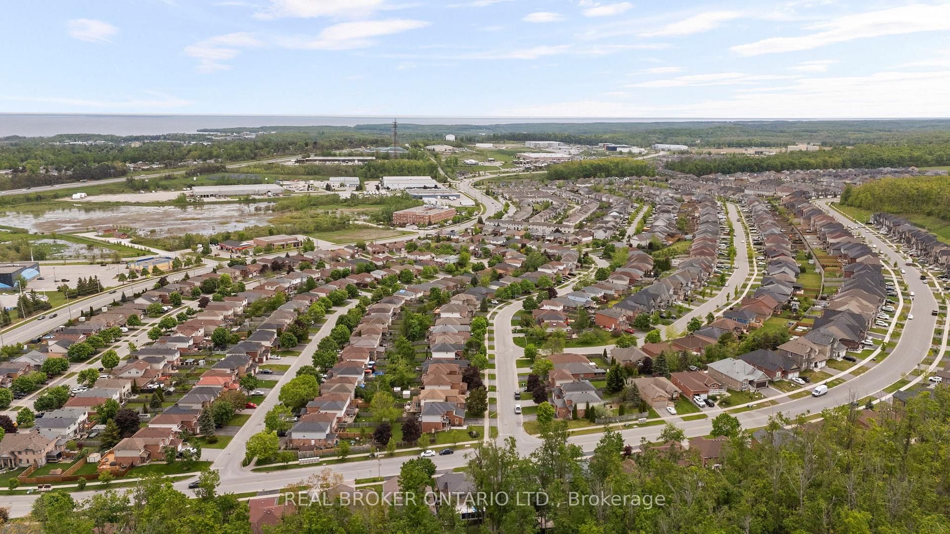 Photo 44 of 85 Vanessa Drive, Orillia — HOMEH