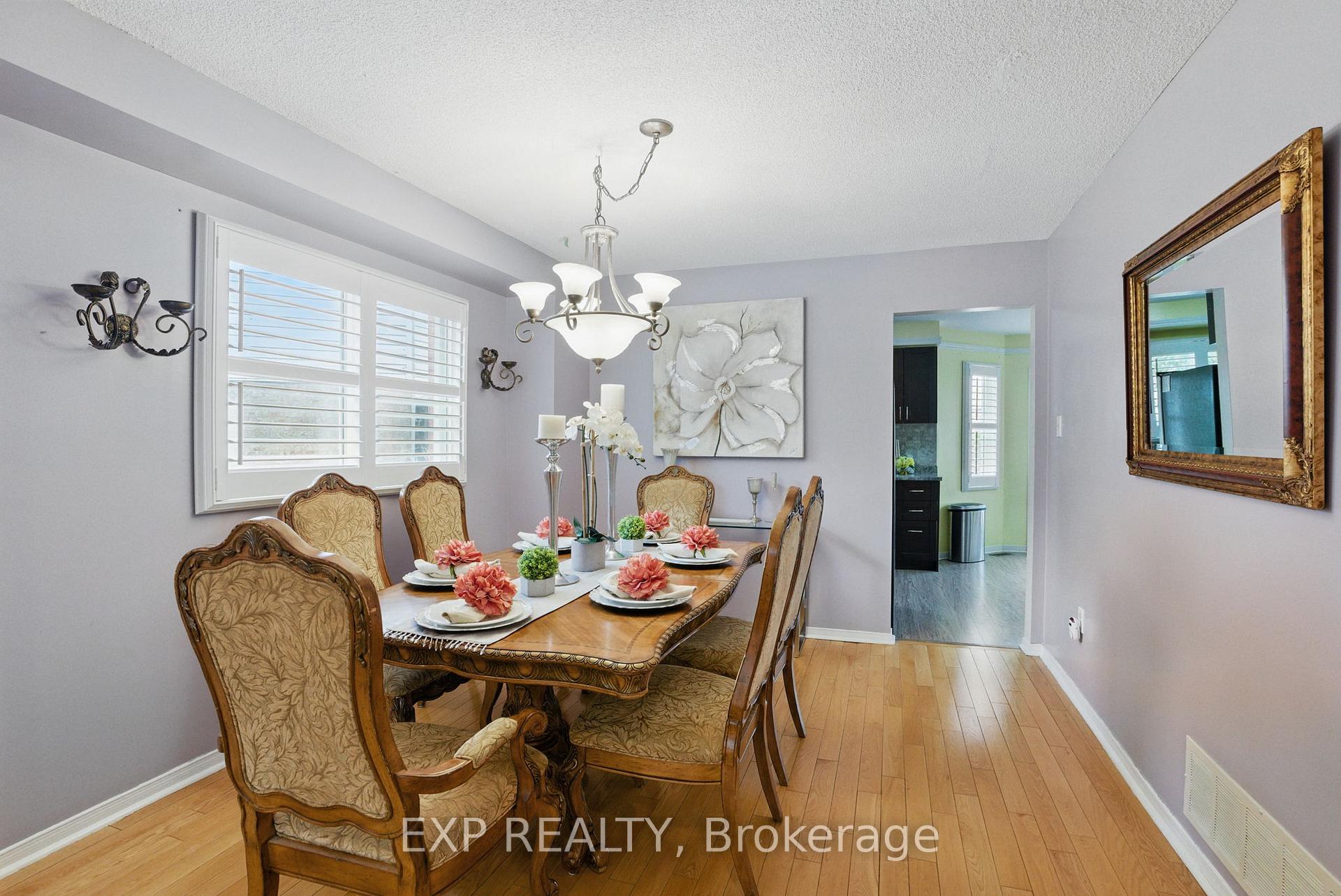 Photo 6 of 1041 Ridge Valley Drive, Oshawa, Pinecrest — HOMEH