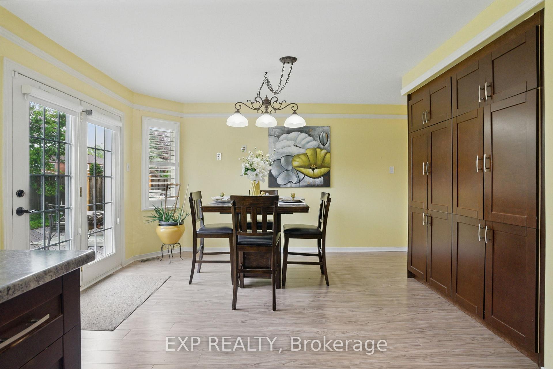 Photo 14 of 1041 Ridge Valley Drive, Oshawa, Pinecrest — HOMEH