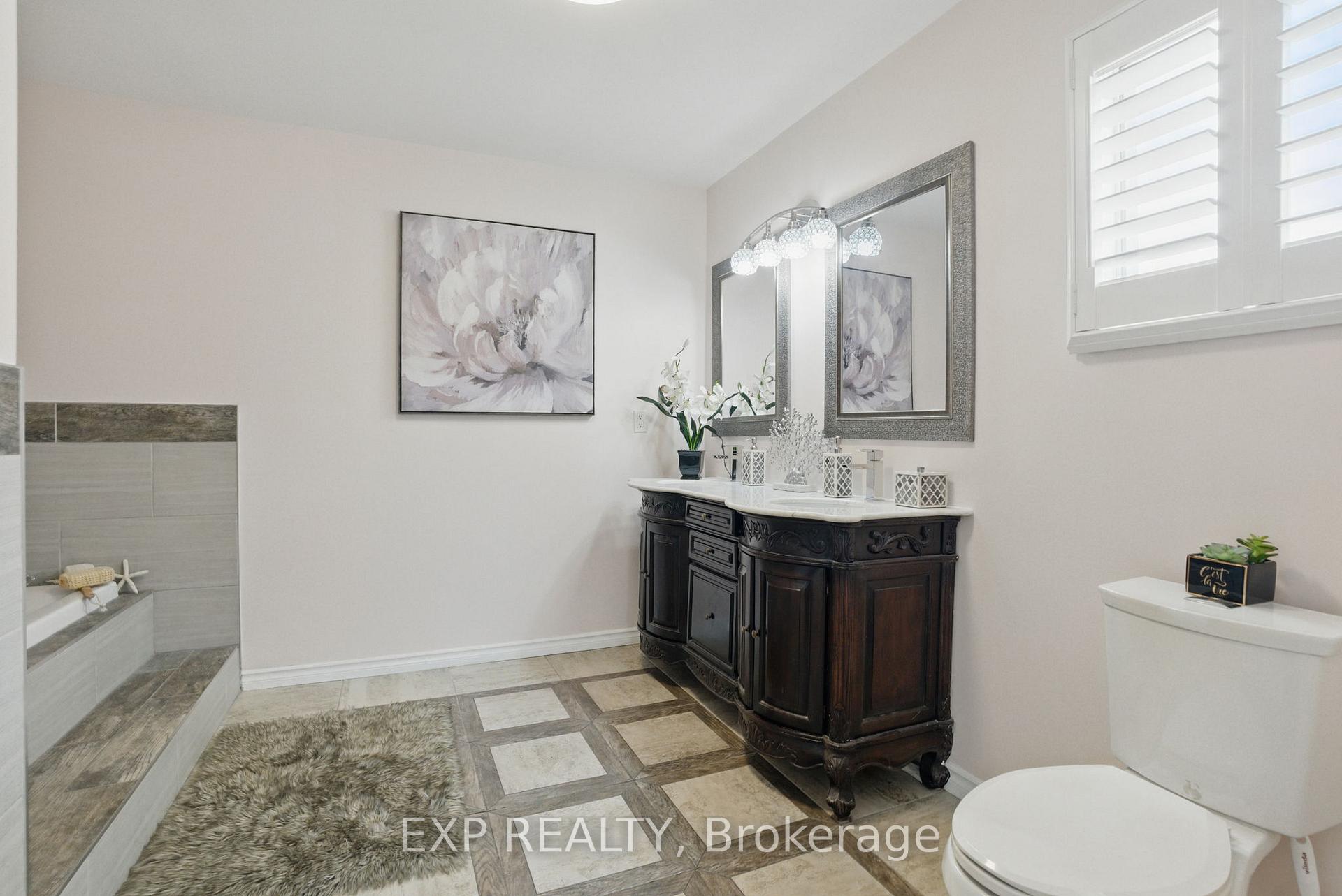 Photo 17 of 1041 Ridge Valley Drive, Oshawa, Pinecrest — HOMEH