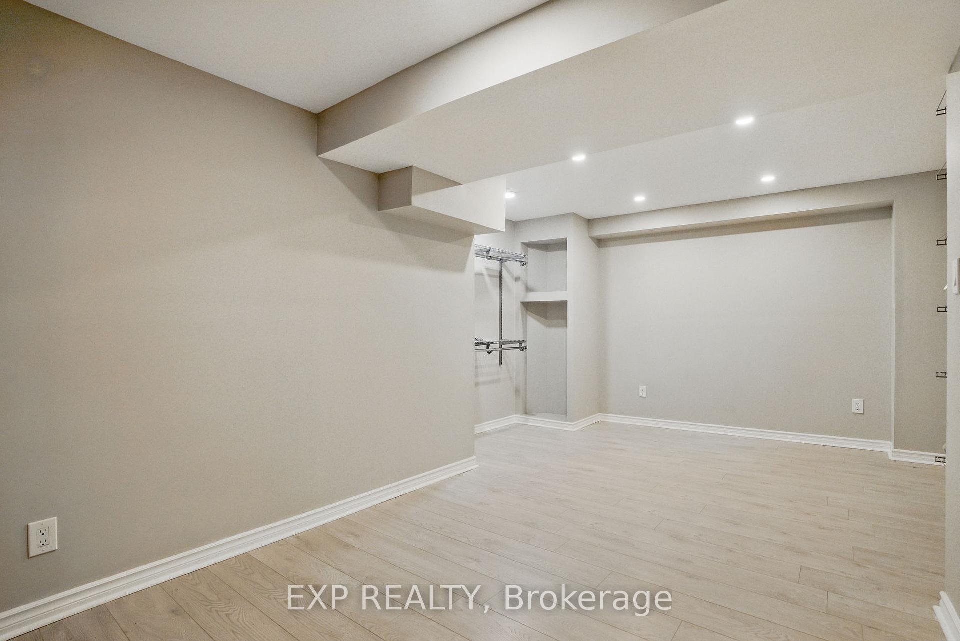 Photo 29 of 1041 Ridge Valley Drive, Oshawa, Pinecrest — HOMEH
