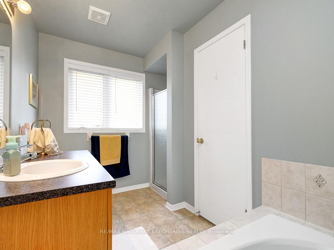 Photo 22 of 245 Greenridge Street, Ottawa, Chapel Hill — HOMEH