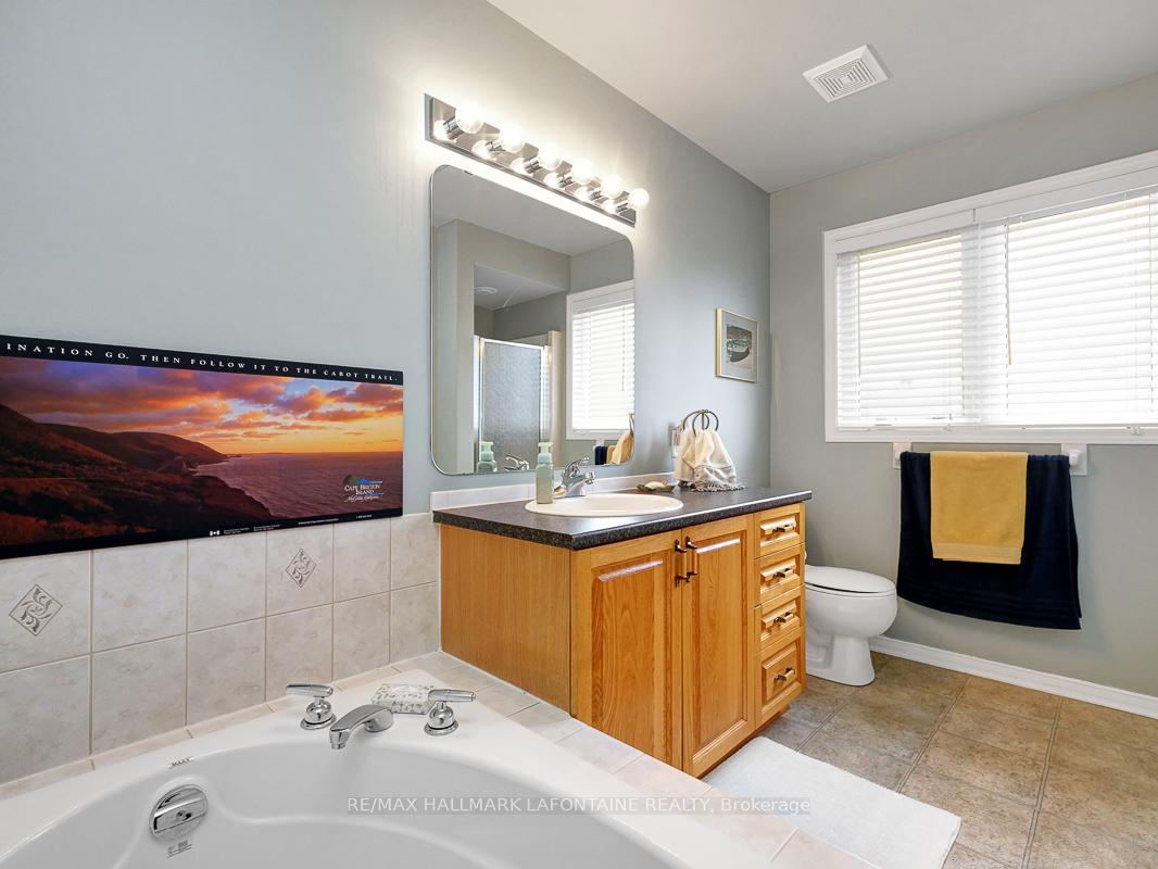 Photo 23 of 245 Greenridge Street, Ottawa, Chapel Hill — HOMEH