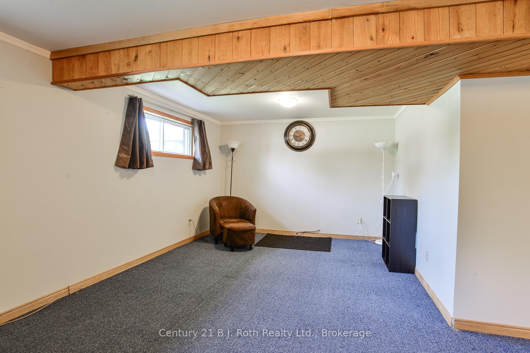 Photo 14 of 57 Andrea Crescent, Orillia — HOMEH